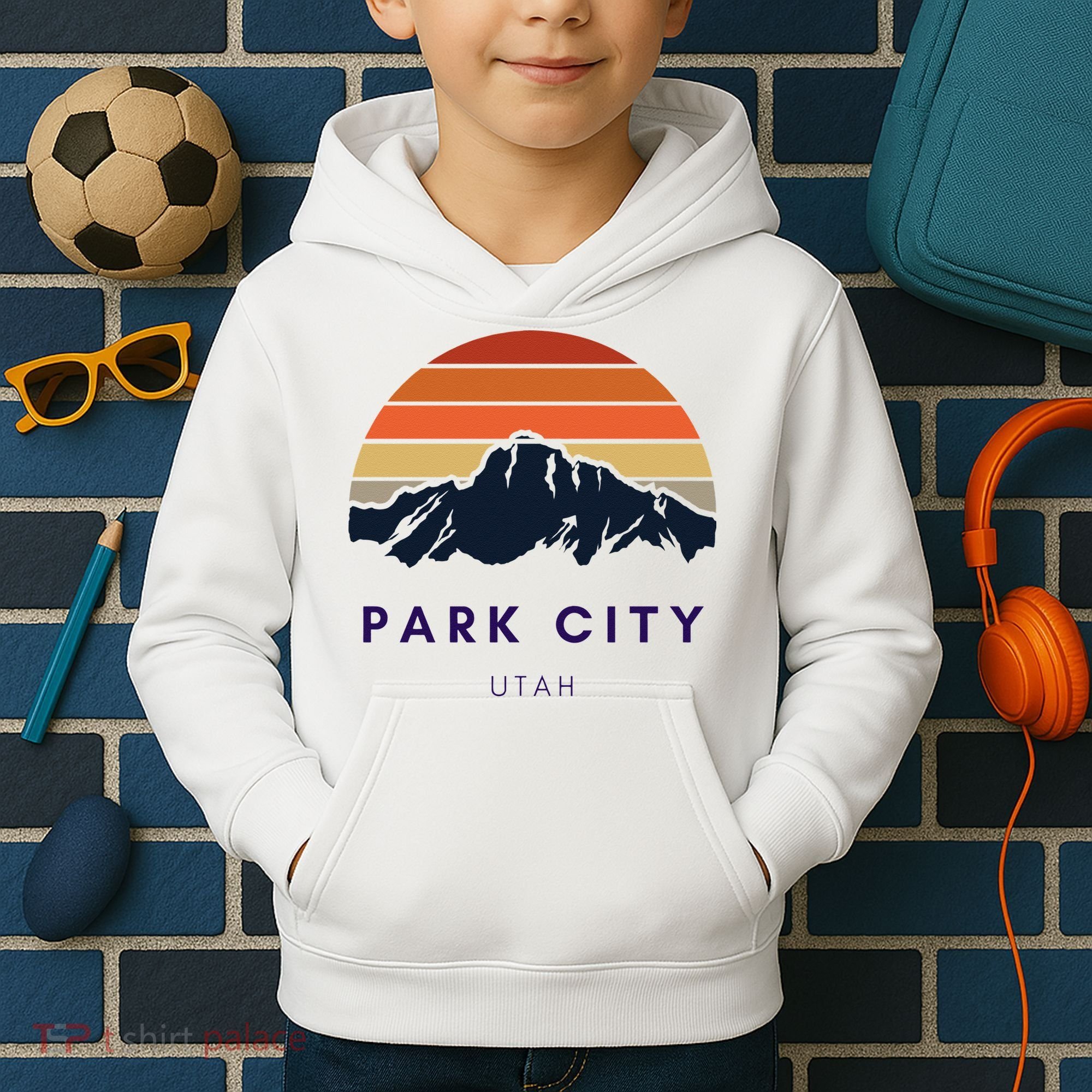 Park City Utah Skiing Snowboarding Hikers Utah Gifts UT Kids Hoodie