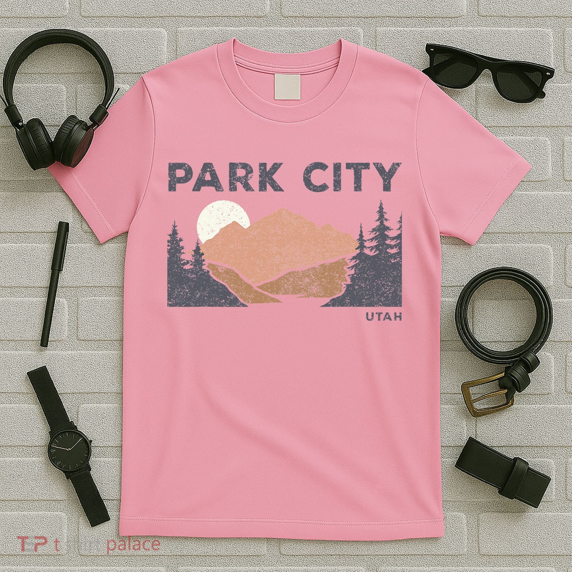 Park City Utah Faded Mountain Forest Hiking T-Shirt
