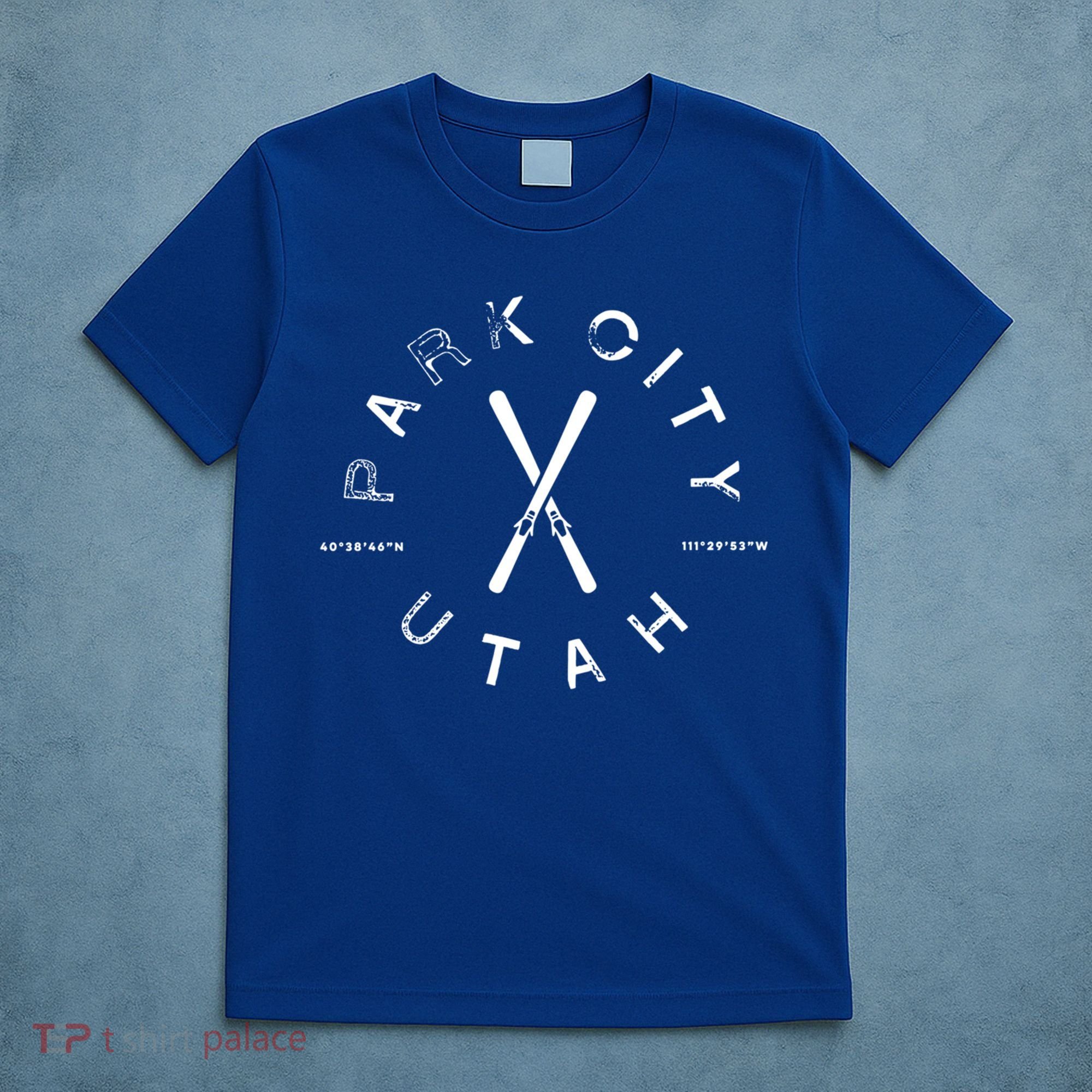 Park City Utah Vintage Retro Skiing Gift Great Gift T-Shirt