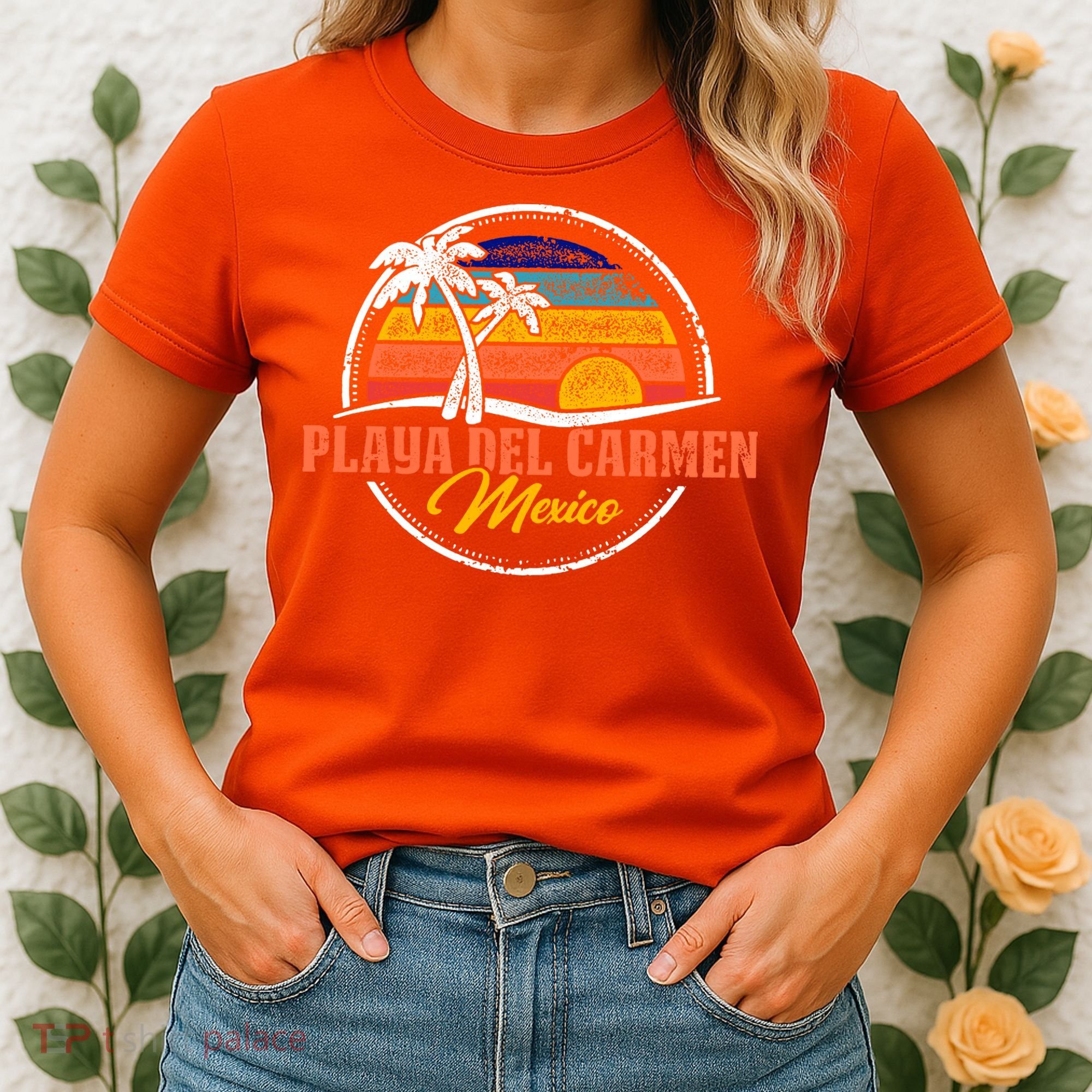Playa Del Carmen Retro Sunset Women's T-Shirt