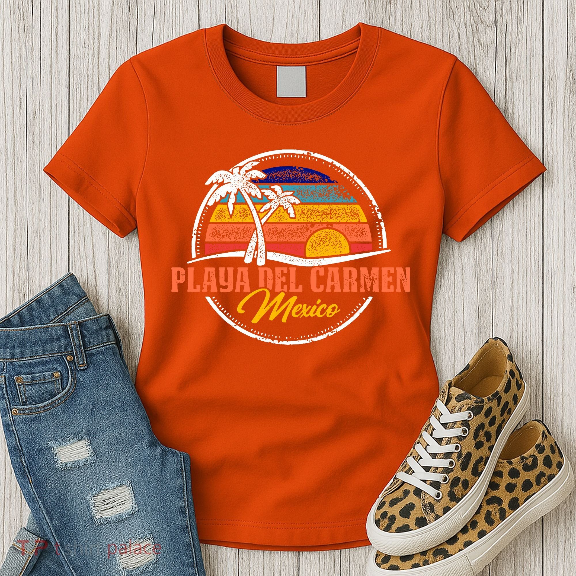 Playa Del Carmen Retro Sunset Women's T-Shirt