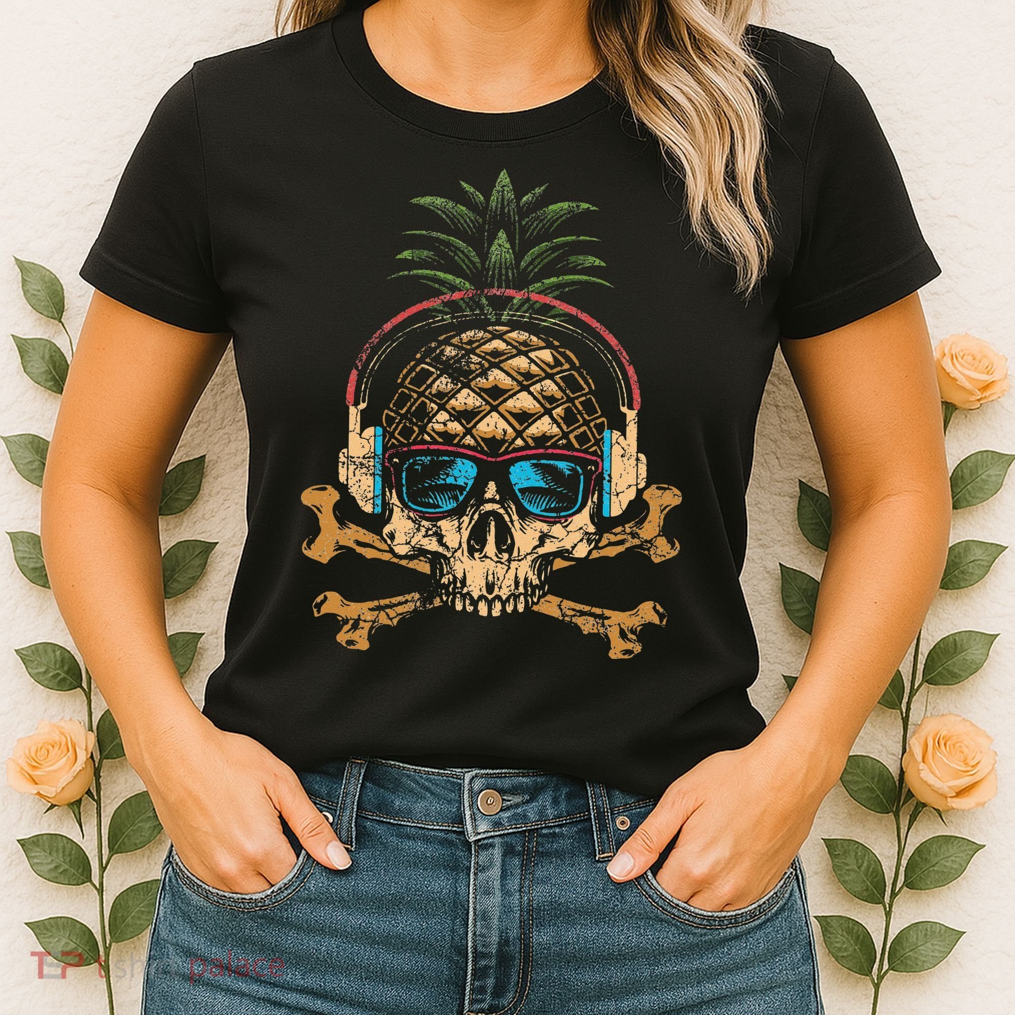 Pineapple DJ Skull Summer Vibes Gamer Hawaiian Sunglasses Women's T-Shirt