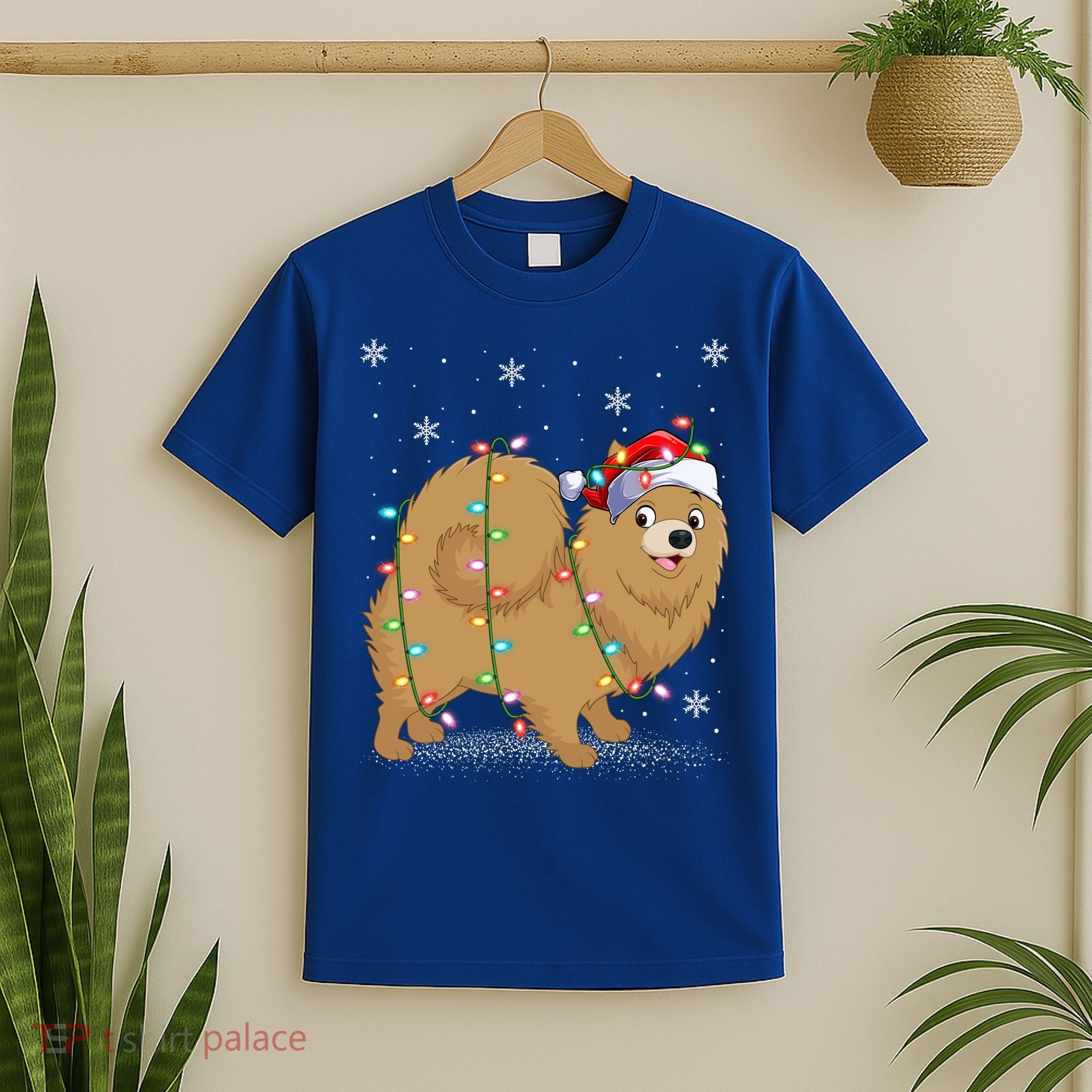Pomeranian Dog Xmas Lighting Santa Pomeranian Christmas Gift T-Shirt