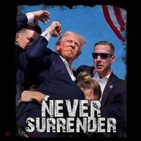 Pray For President Trump Never Surrender Button thumb 1