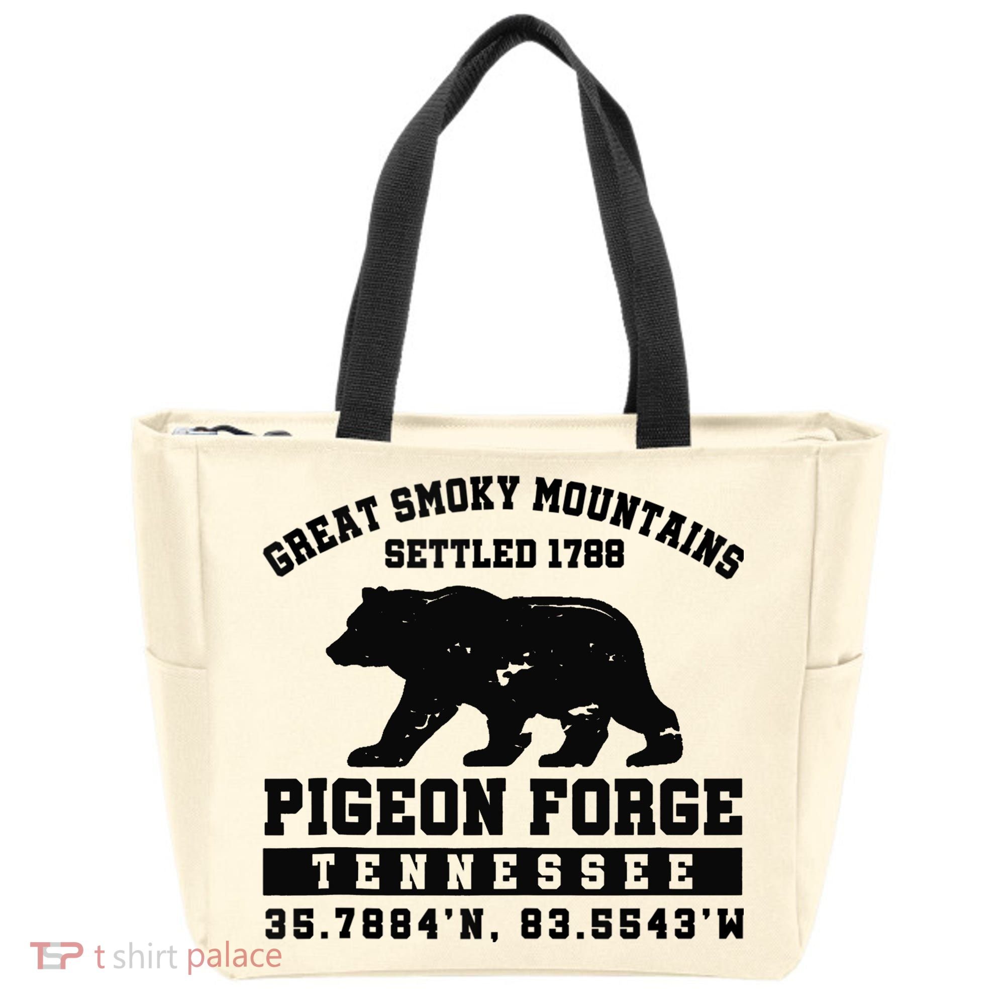 Pigeon Forge Tennessee Bear Great Smoky Mountains Tote Bag