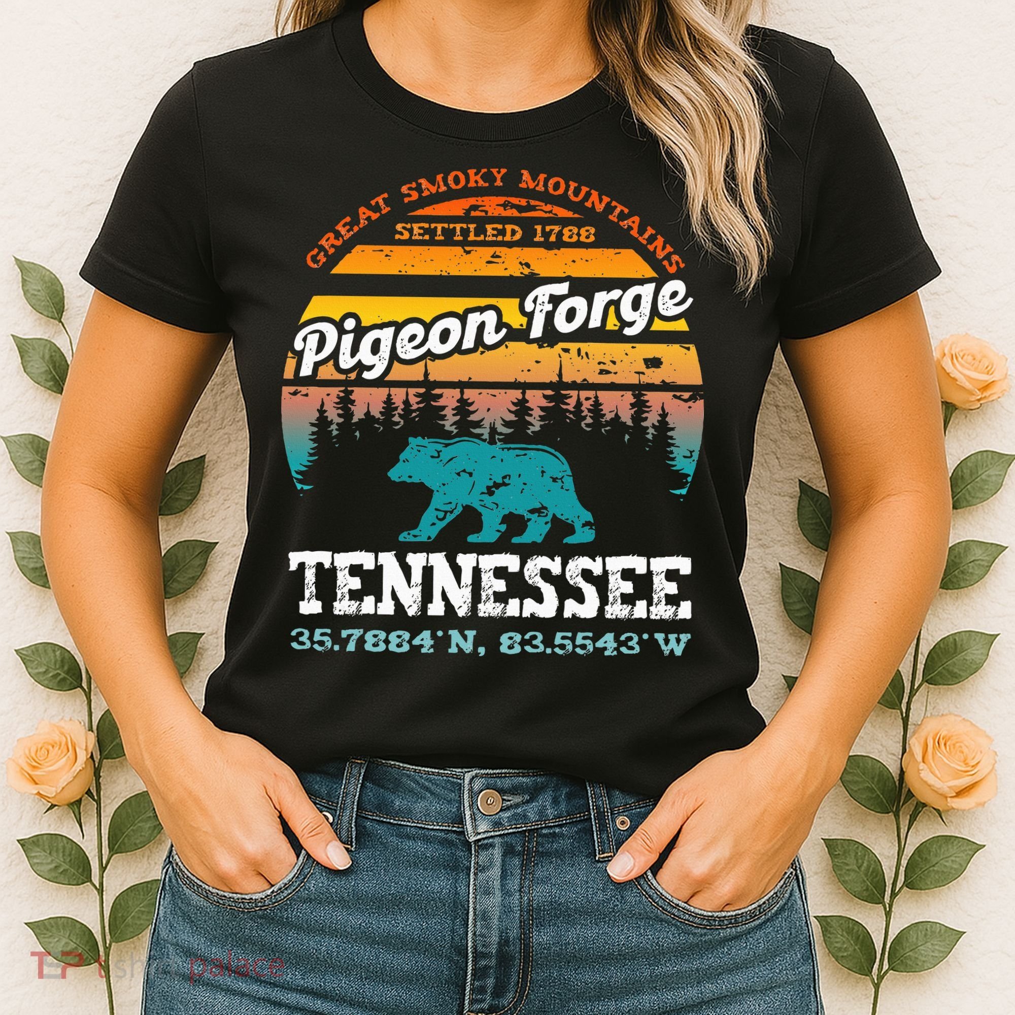 Pigeon Forge Tennessee Great Smoky Mountains Trip Gifts Women's T-Shirt