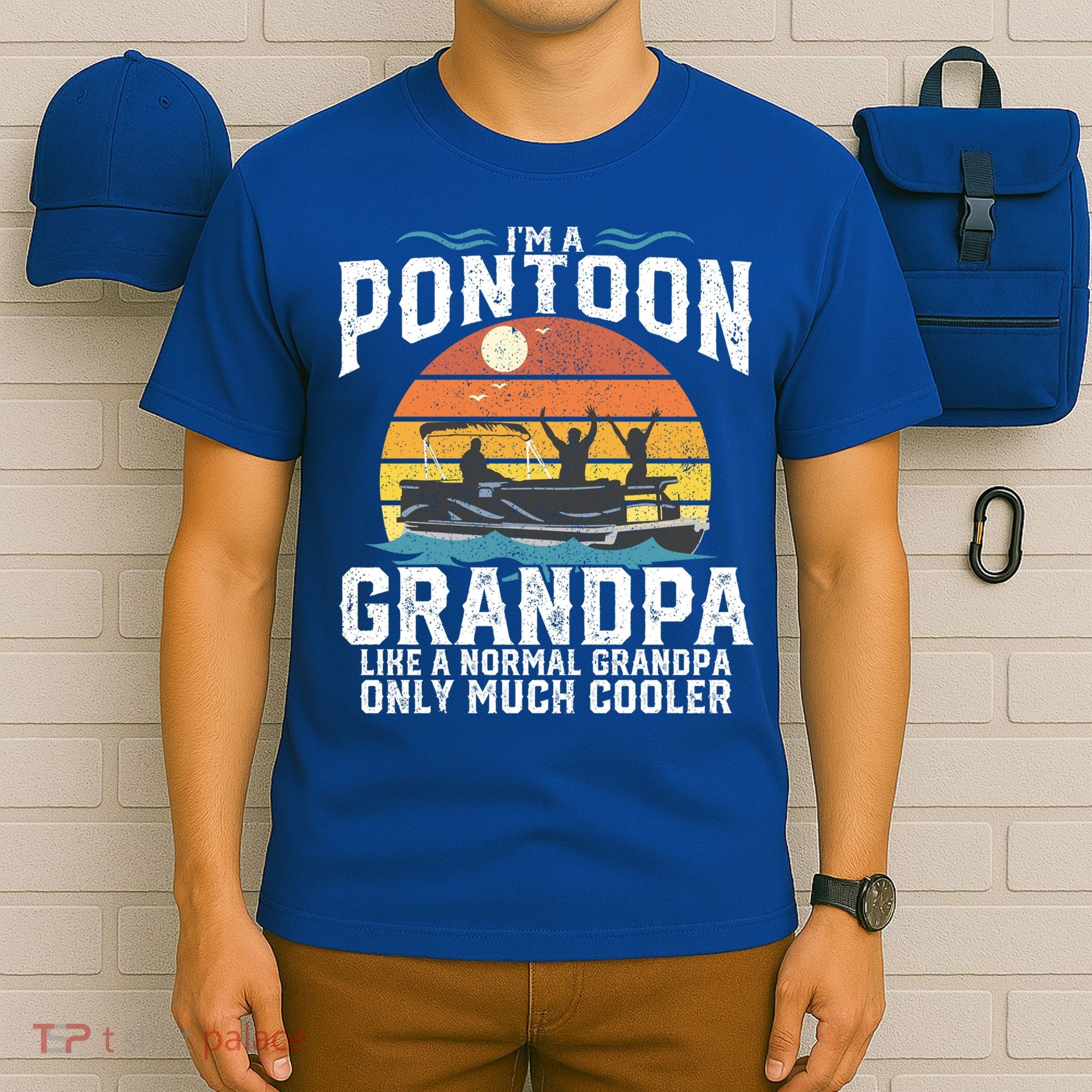 Pontoon Grandpa Captain Retro Funny Boating Fathers Day Gift T-Shirt