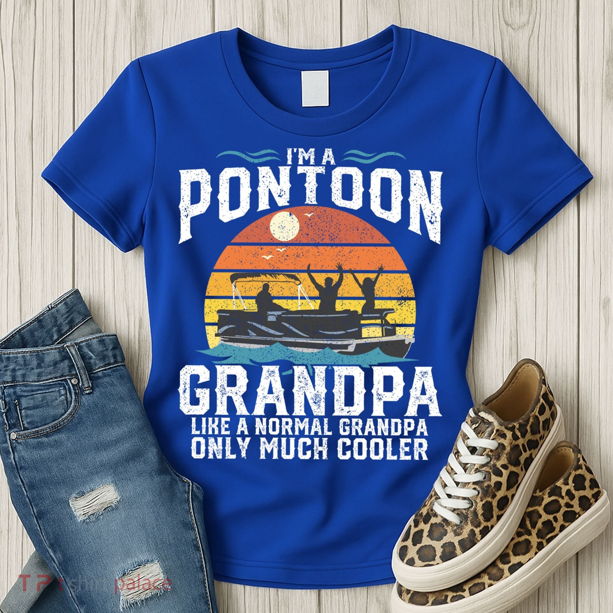 Pontoon Grandpa Captain Retro Funny Boating Fathers Day Gift Women's T-Shirt