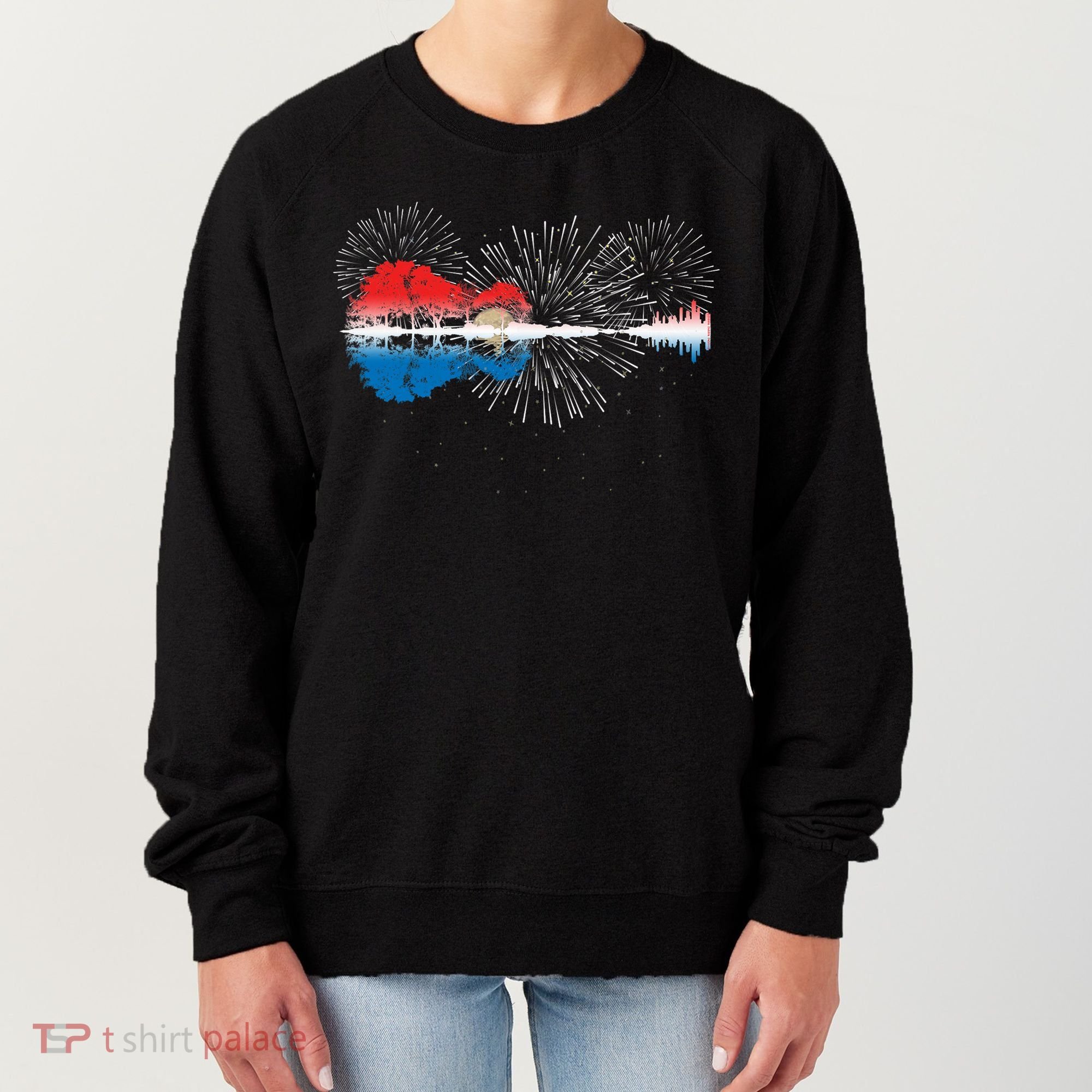 Patriotic Guitar Lake Reflections Night Sky 4th Of July Women's Sweatshirt
