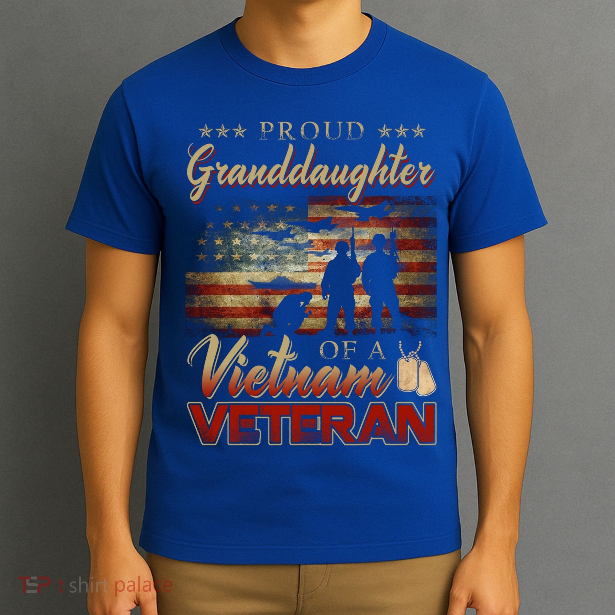 Proud Granddaughter Of A Vietnam Veteran Grandpa Gift T-Shirt