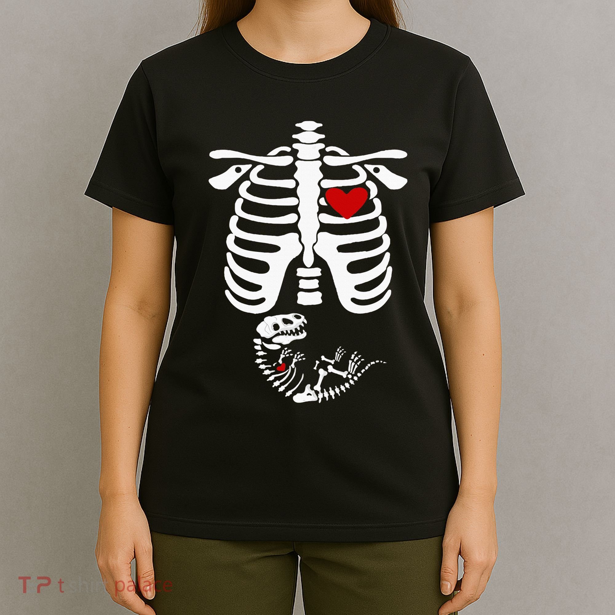 Pregnant Halloween Costume Dinosaur Skeleton Pregnant Mom T-Shirt