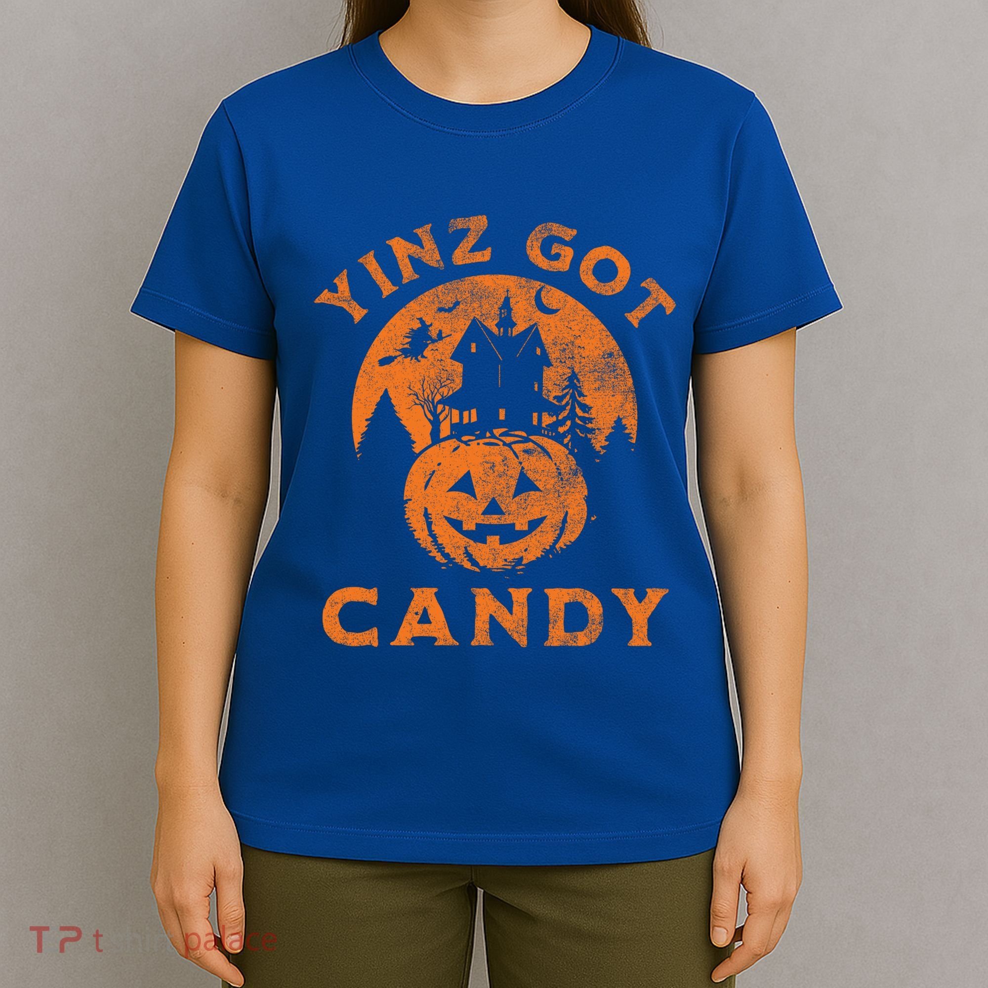 Pittsburgh Halloween Funny Yinz Got Candy Trick Or Treat Gift T-Shirt