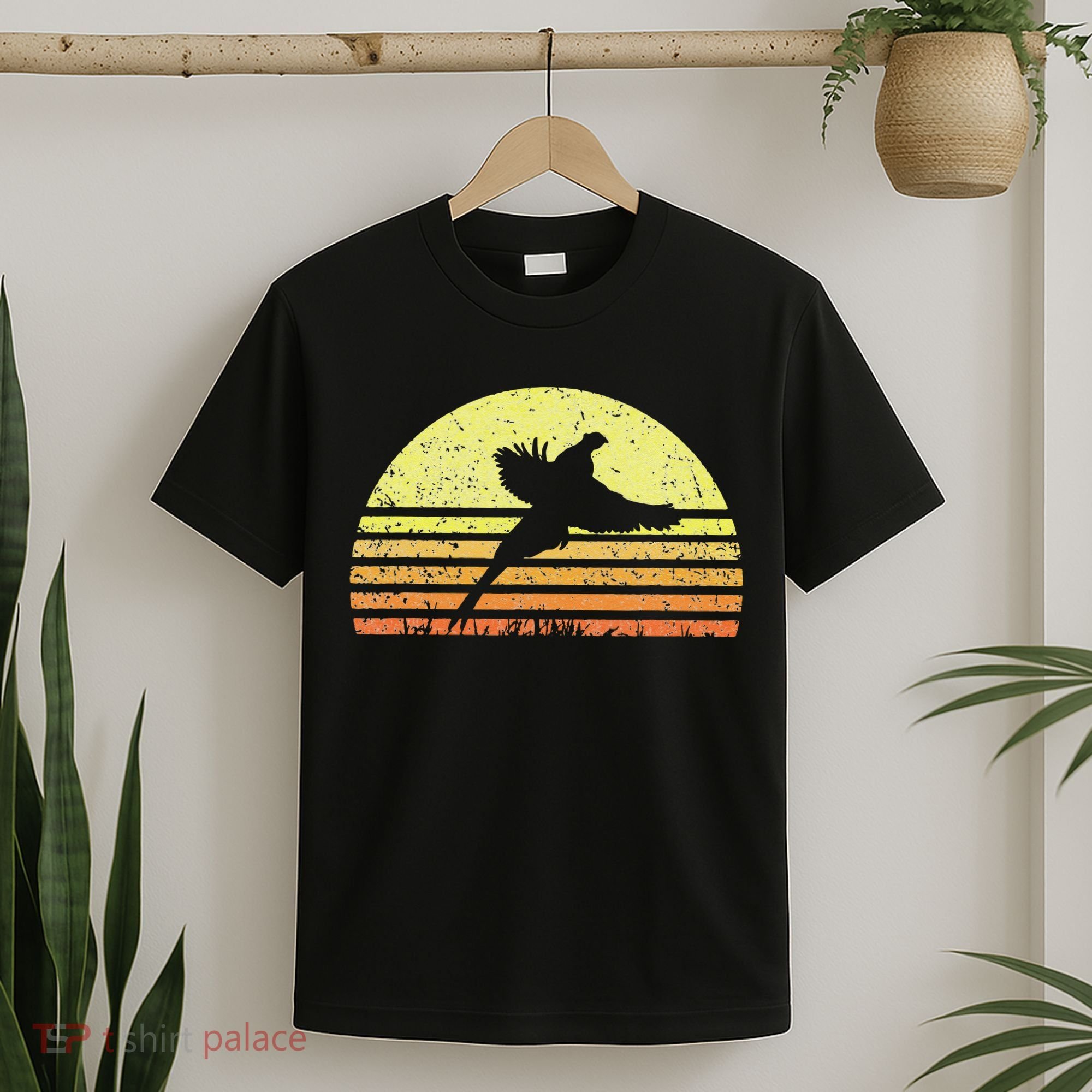 Pheasant Hunting South Dakota Upland Bird Game Hunter Retro T-Shirt