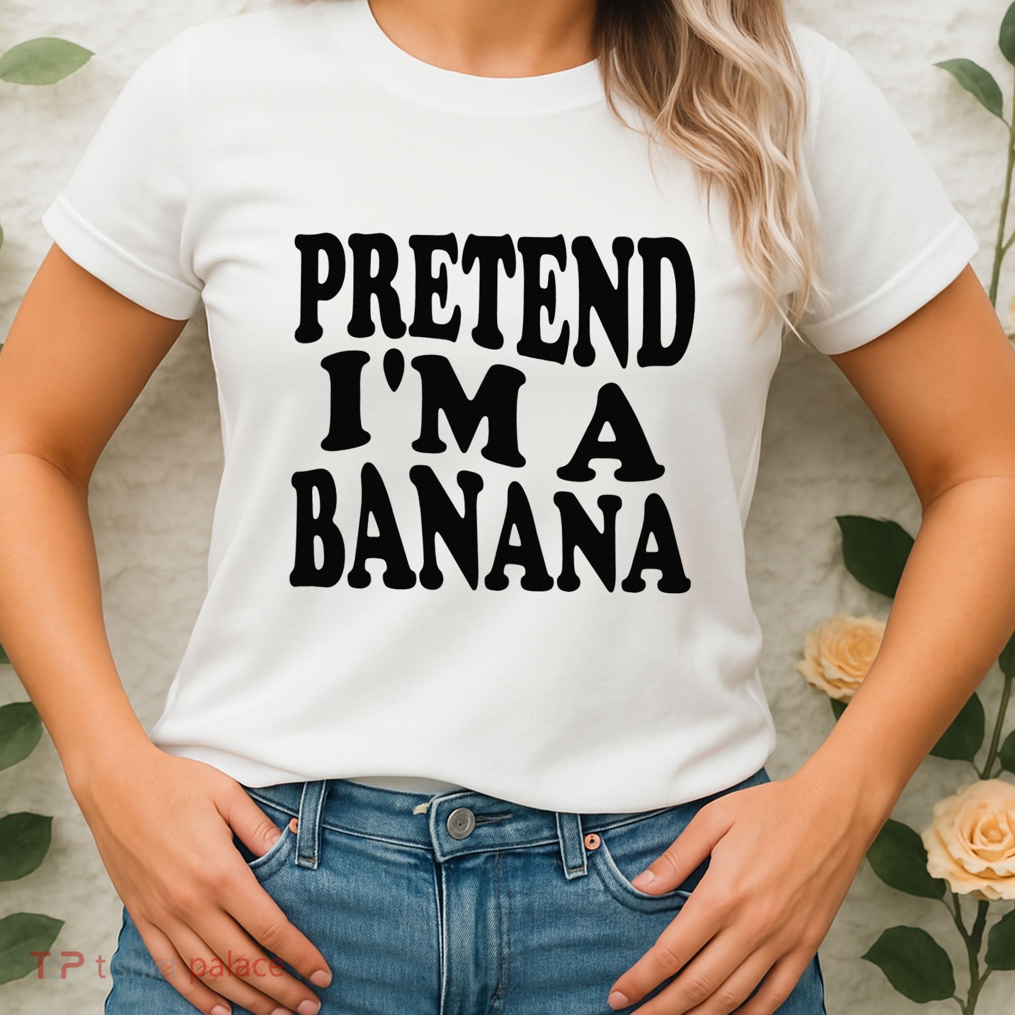 Pretend I'm A Banana Funny Lazy Halloween Costume Women's T-Shirt