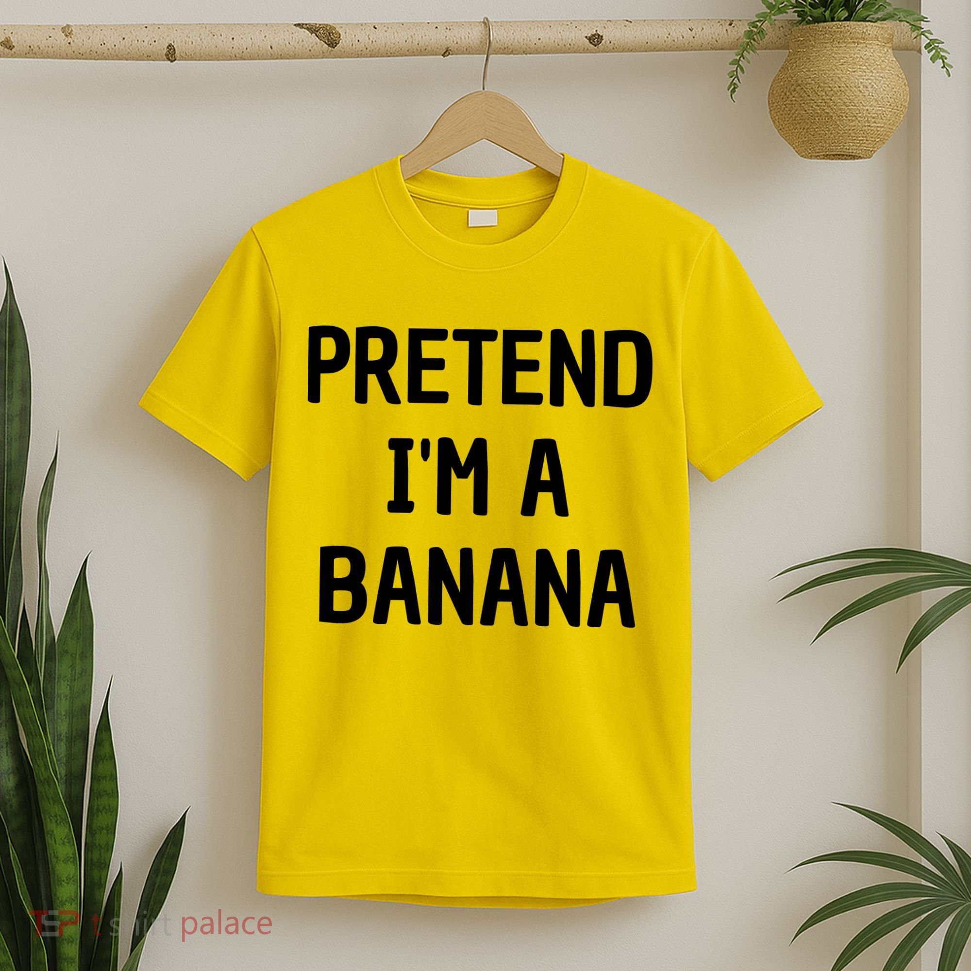 Pretend I'm A Banana Funny Lazy Halloween Costume T-Shirt