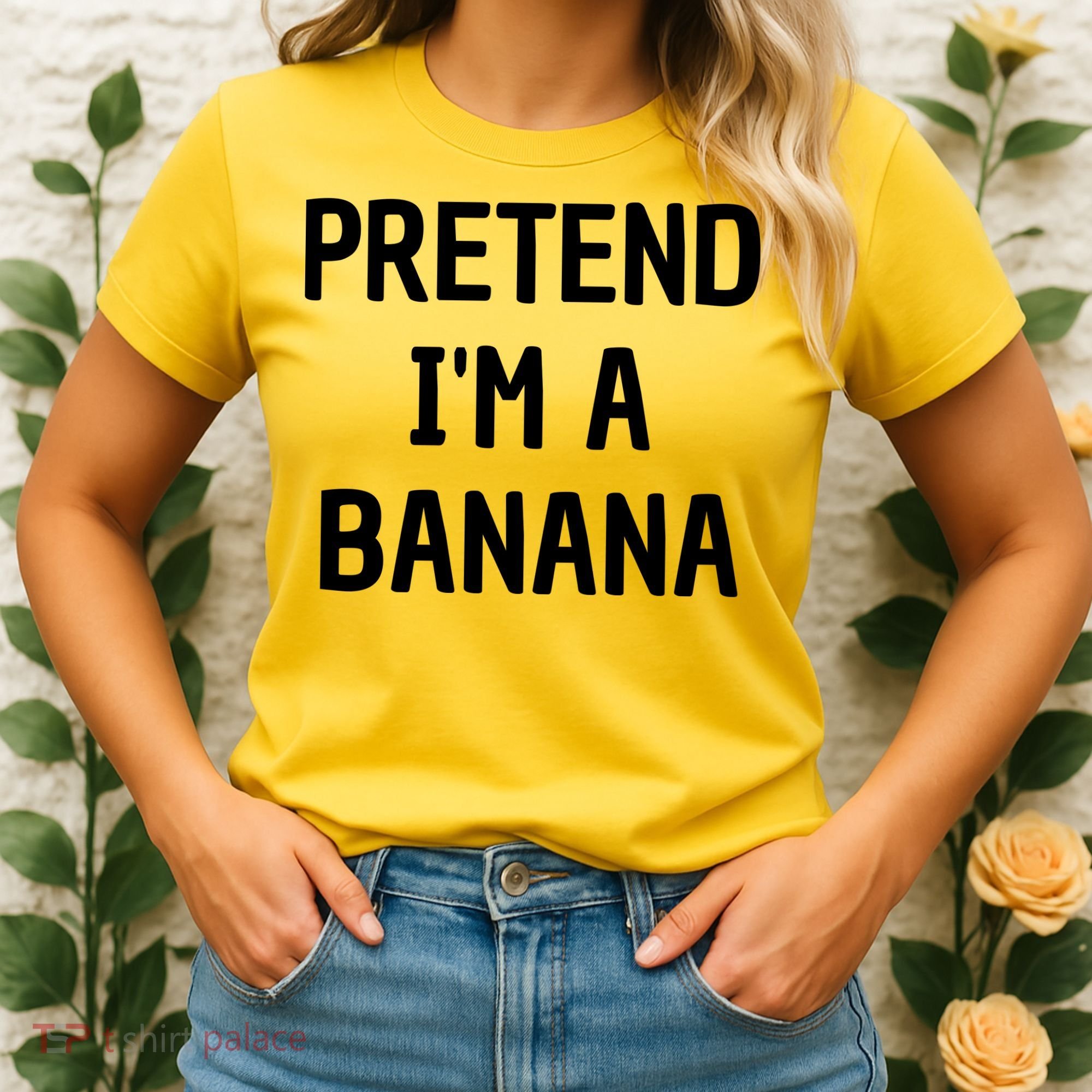 Pretend I'm A Banana Funny Lazy Halloween Costume Women's T-Shirt