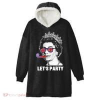 Platinum Jubilee. Queen & Union Jack LetS Party Funny Queen Hooded Wearable Blanket thumb 0