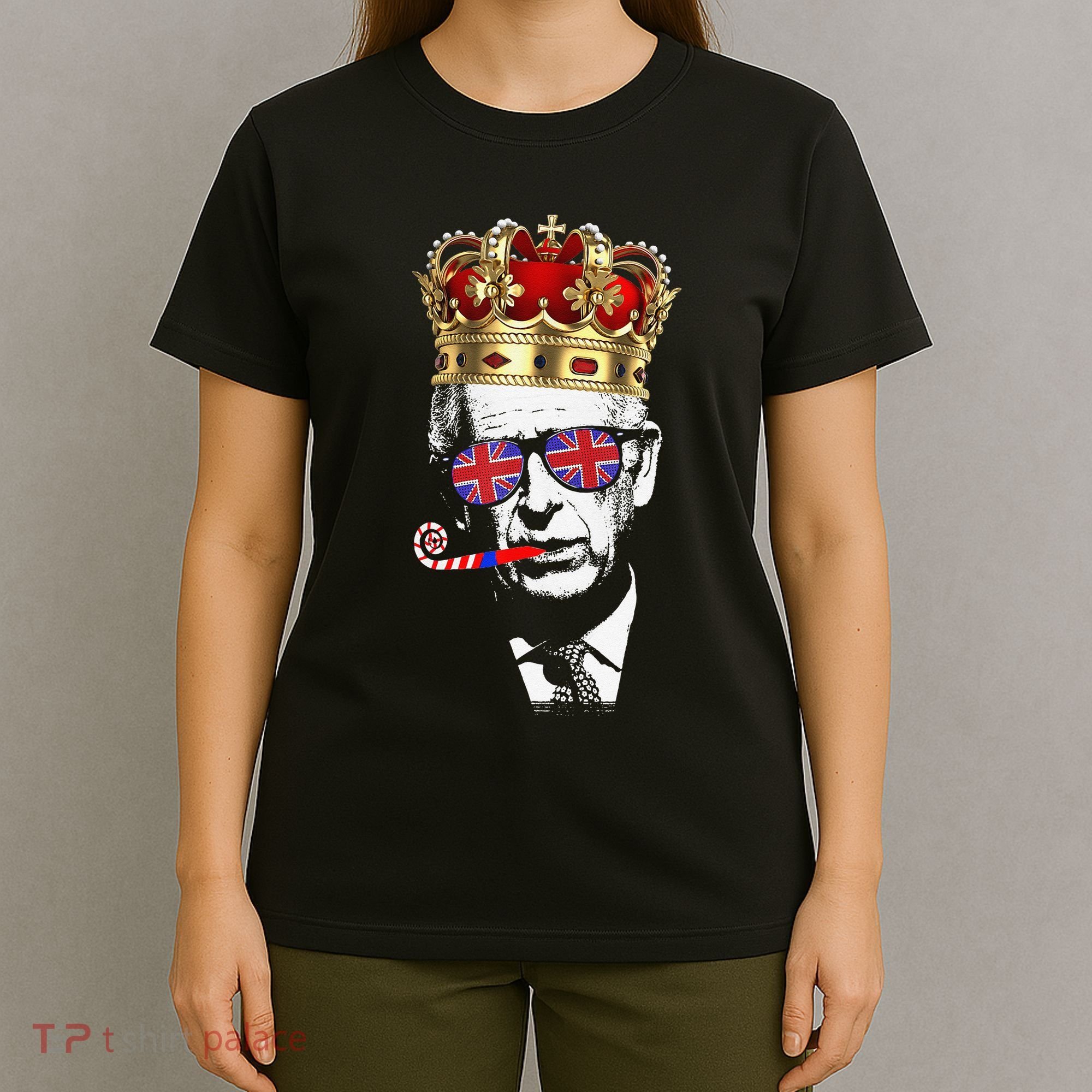 Party King Funny Coronation King Charles Union Jack & Crown T-Shirt