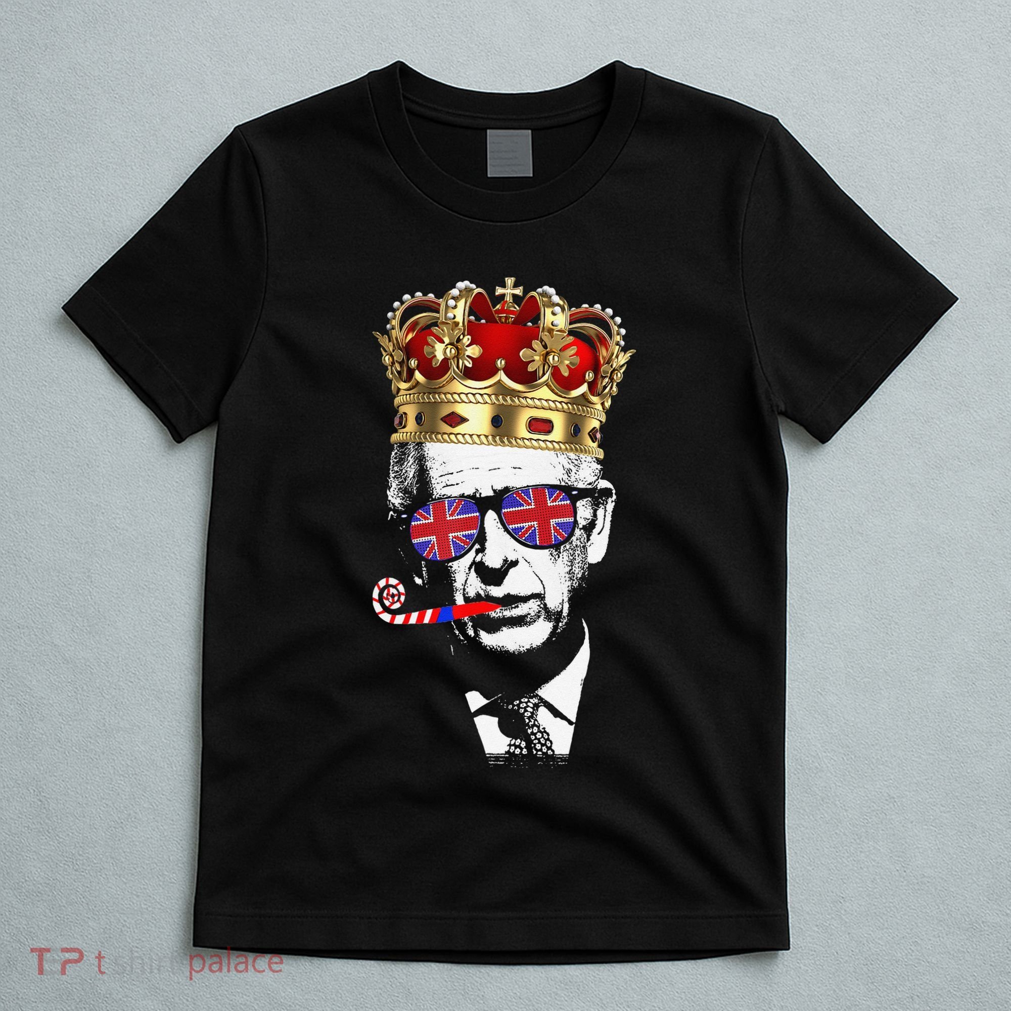 Party King Funny Coronation King Charles Union Jack & Crown T-Shirt