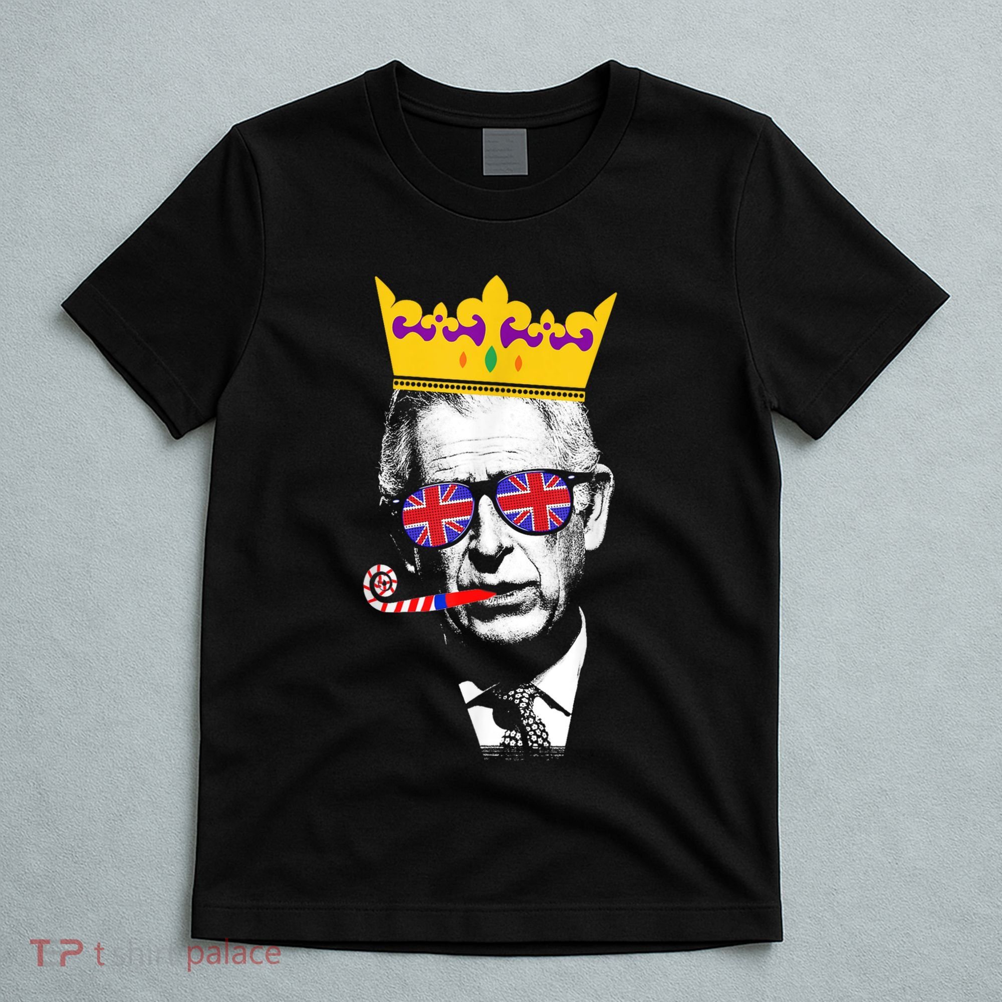 Party King Funny Coronation King Charles Union Jack & Crown T-Shirt