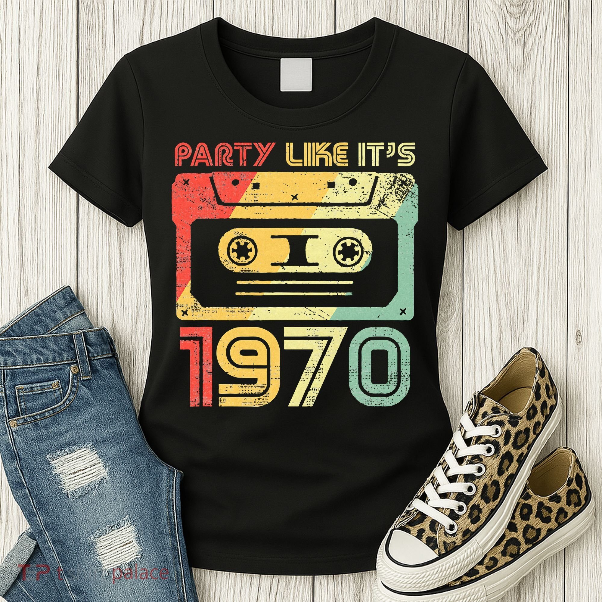 Party Like Its 1970 Retro 70s Party Outfit Costume Women's T-Shirt