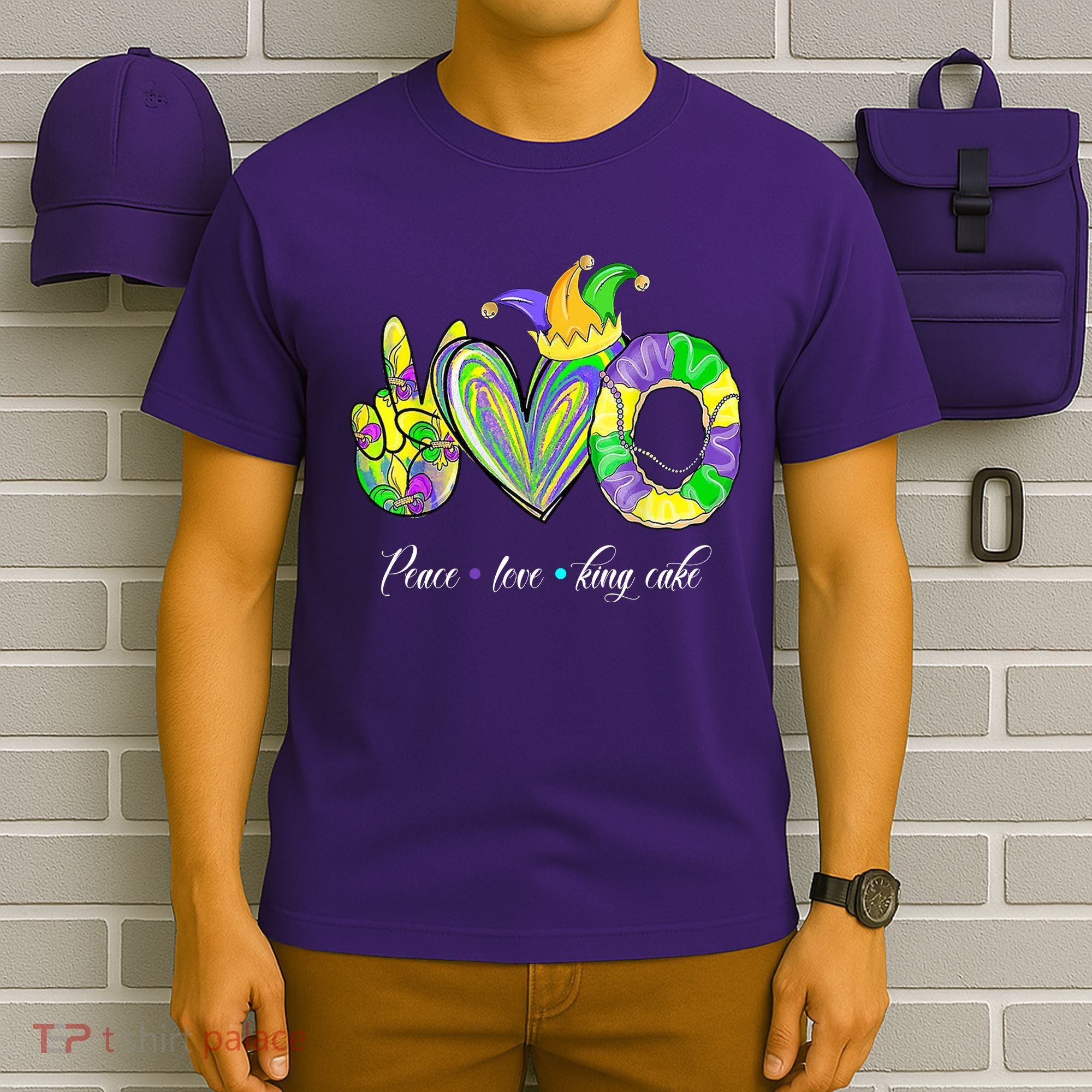 Peace Love King Cake Mardi Gras T-Shirt