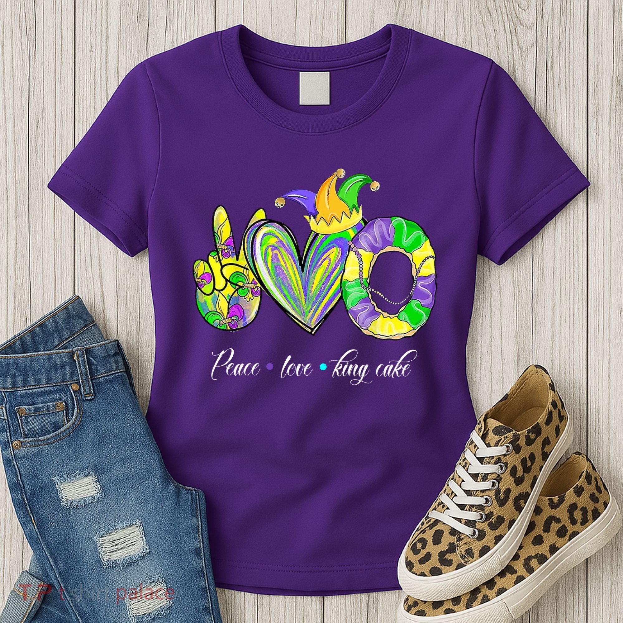 Peace Love King Cake Mardi Gras Women's T-Shirt
