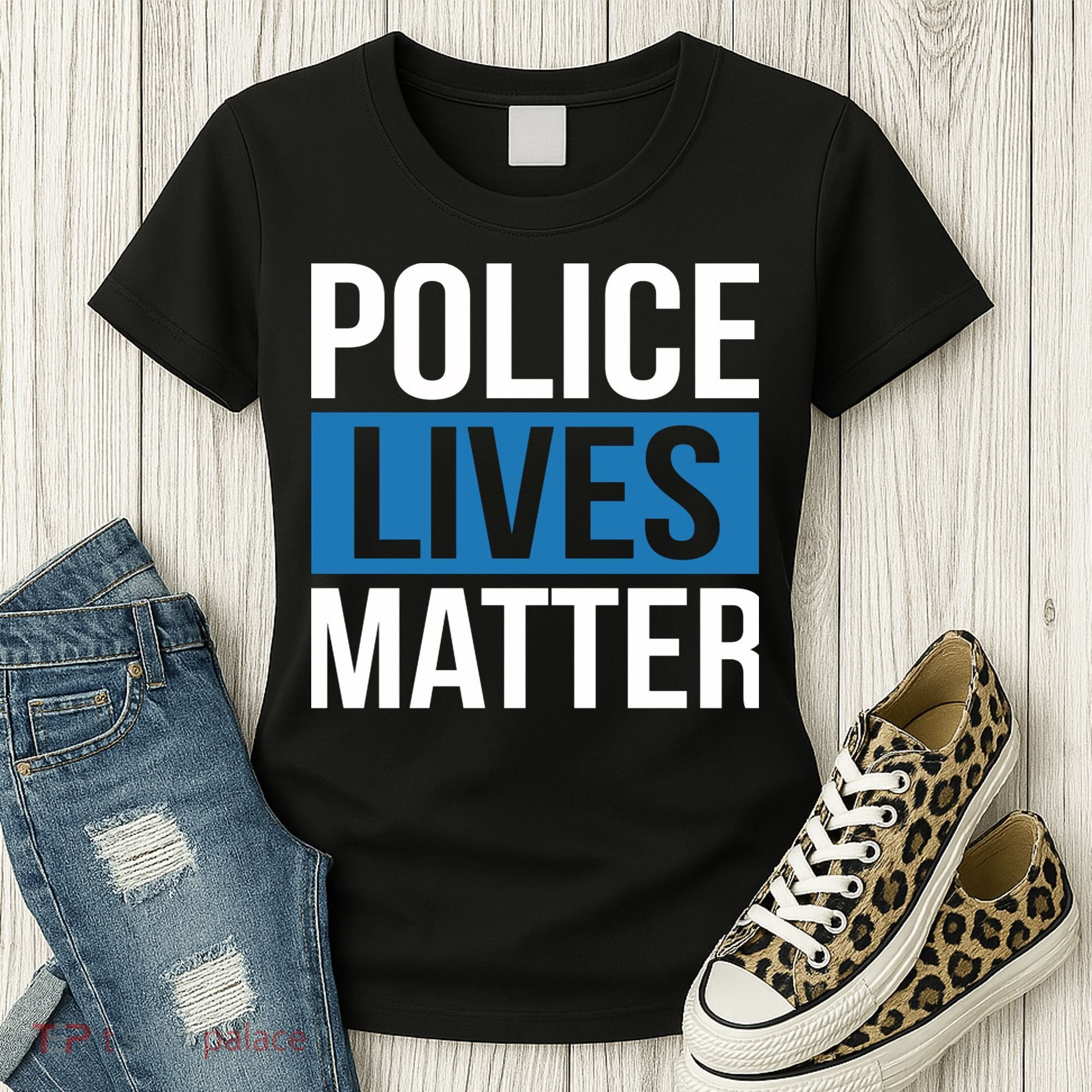 POLICE LIVES MATTER Women's T-Shirt