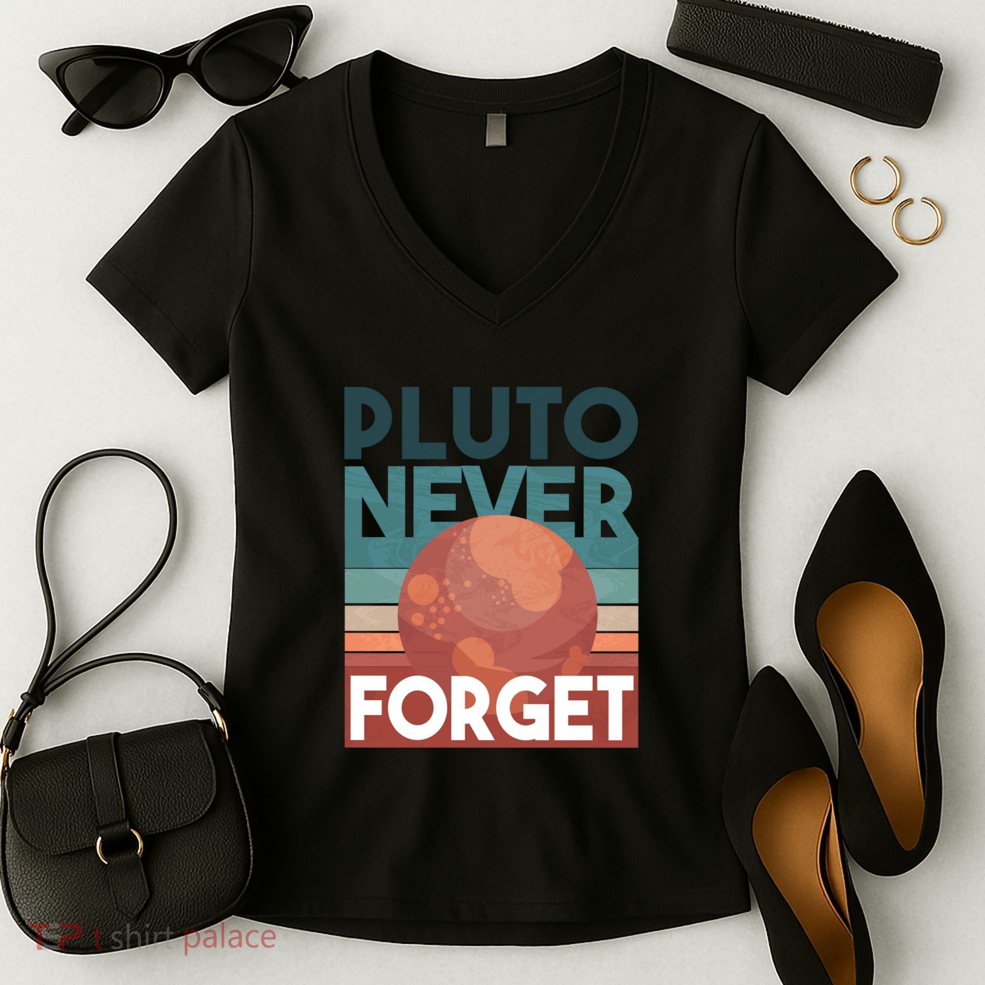 Pluto Never Forget Women's V-Neck T-Shirt