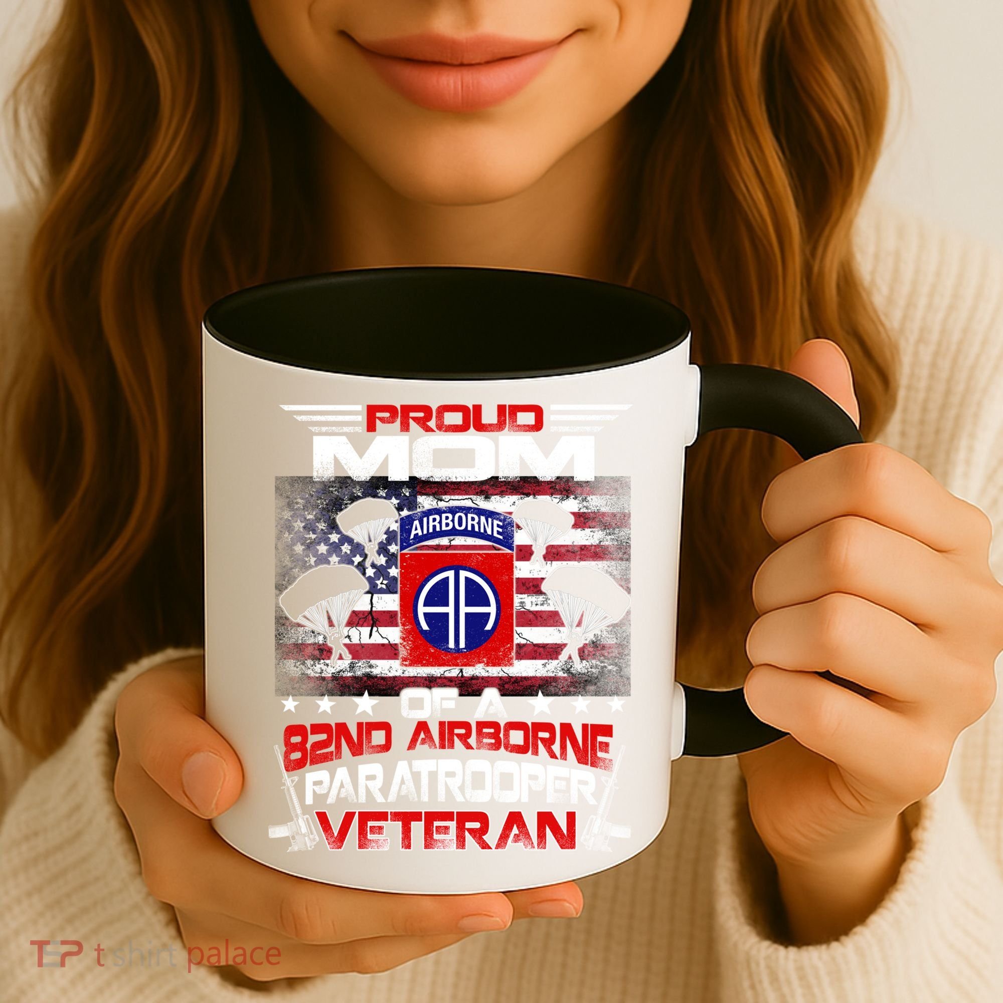 Proud Mom 82nd Airborne Paratrooper Veteran Flag Gift Coffee Mug