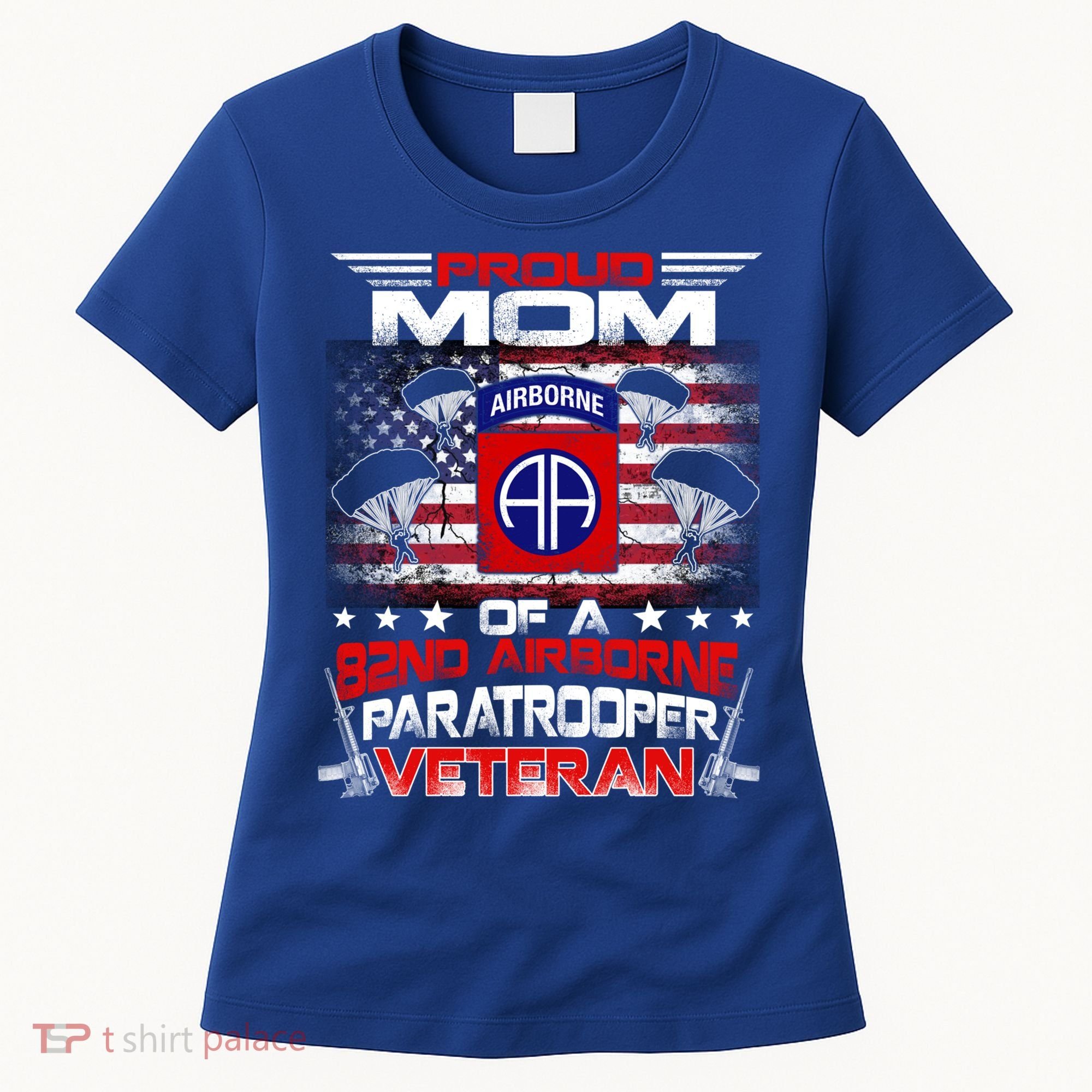 Proud Mom 82nd Airborne Paratrooper Veteran Flag Gift Women's T-Shirt