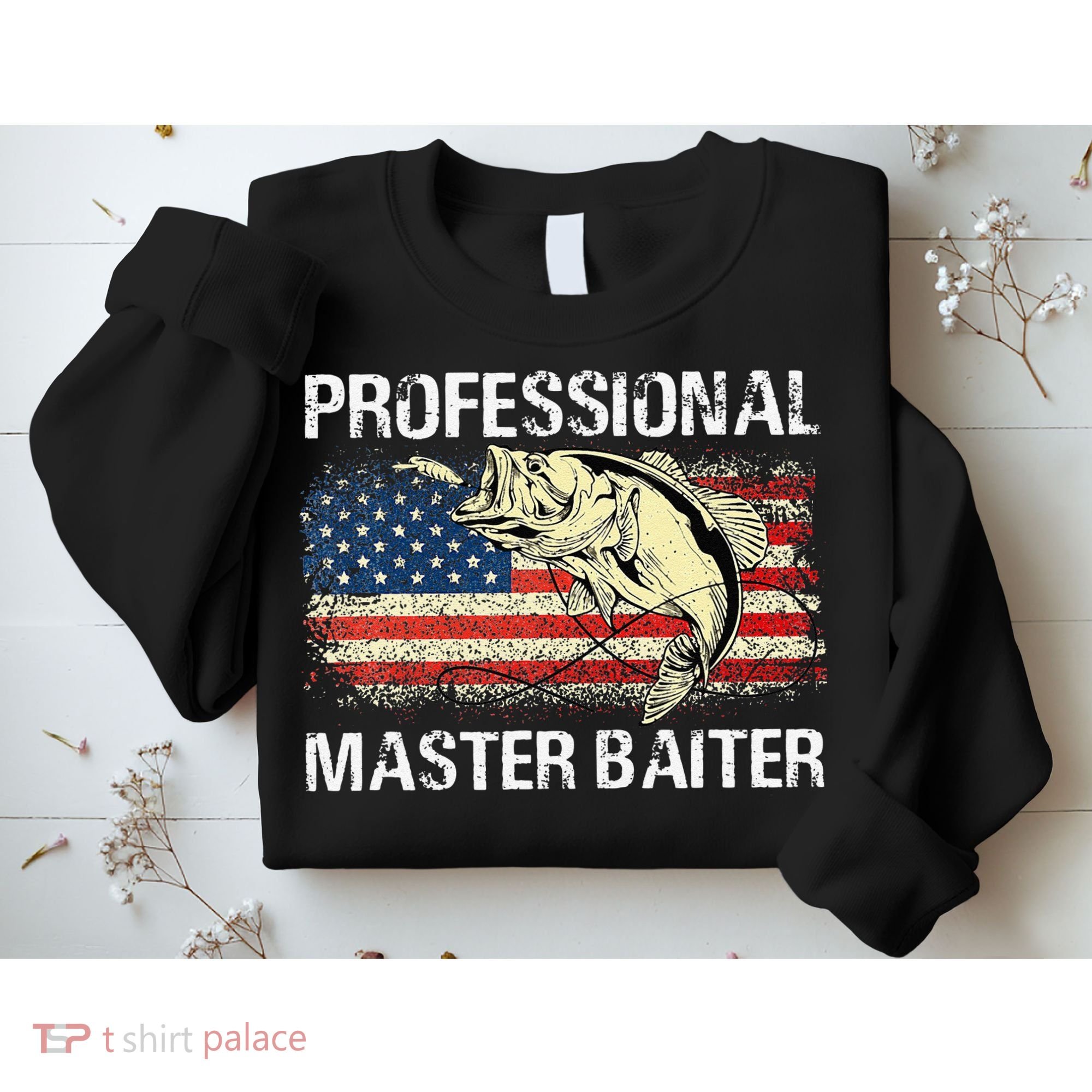 Professional Master Baiter Retro American Flag Funny Fishing Sweatshirt