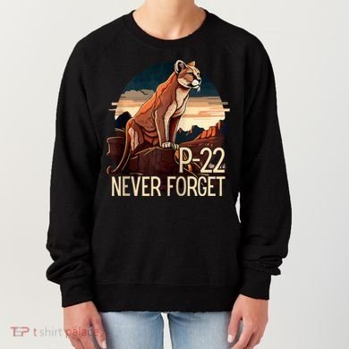 P22 Mountain Lion Never Forget P22 Women's Sweatshirt