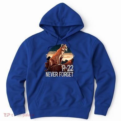 P22 Mountain Lion Never Forget P22 Hoodie