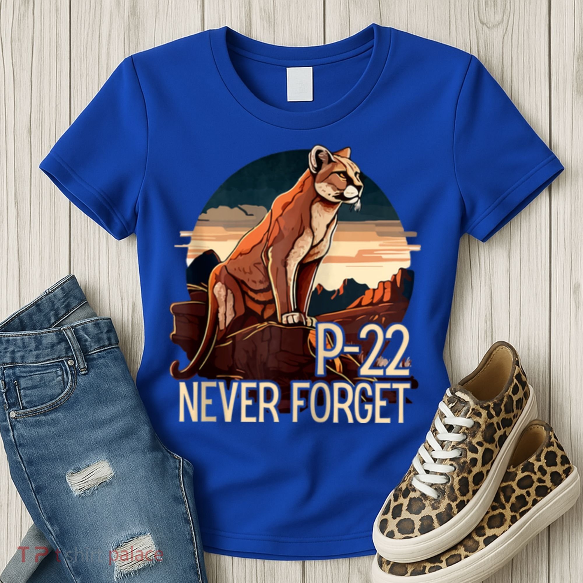 P22 Mountain Lion Never Forget P22 Women's T-Shirt
