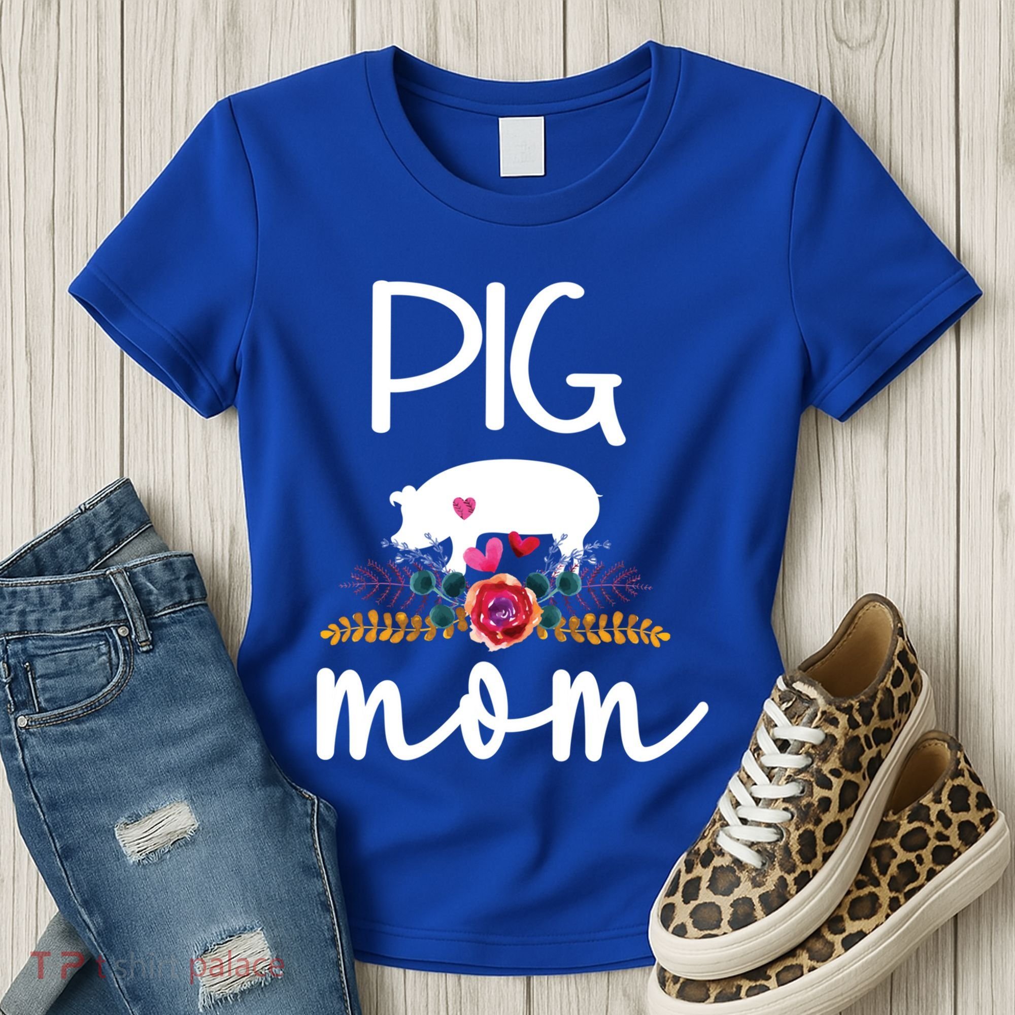 Pig Mom Proud Pig Farmer Pig Owner Pig Mother Gift Women's T-Shirt