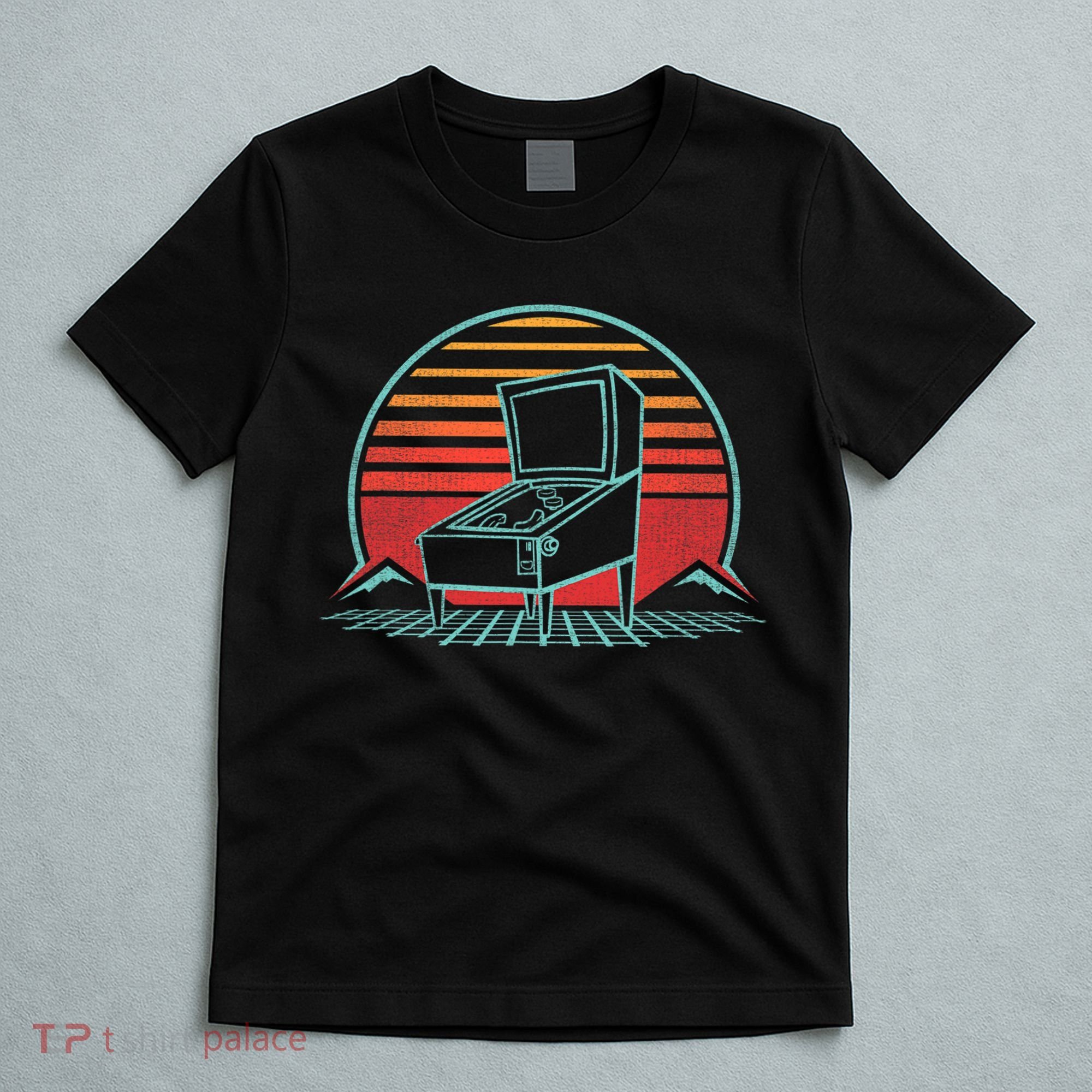 Pinball Machine Retro Vintage 80s Style T-Shirt