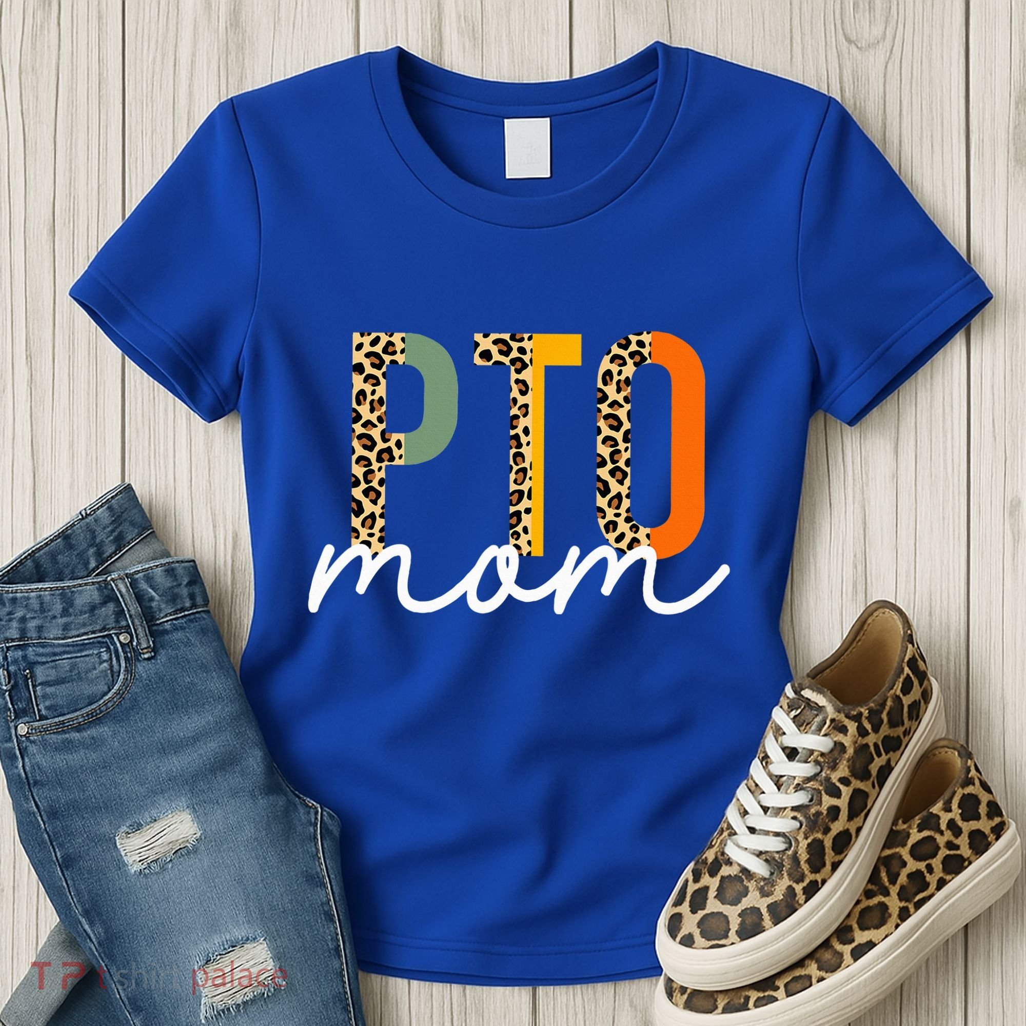 PTO Mom School Volunteer Mothers Appreciation Women's T-Shirt