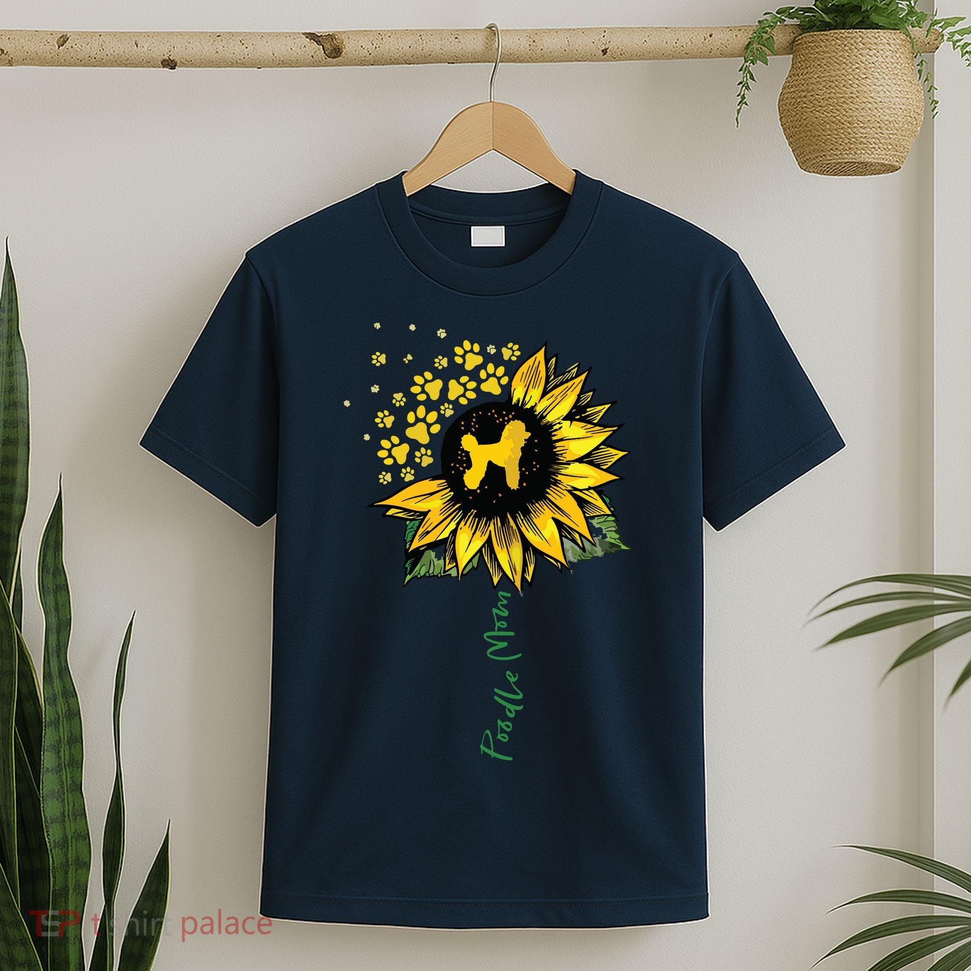 Poodle Mom Sunflower Poodle Lover Gifts Dog Mom Mama T-Shirt