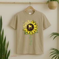Pointer Mom Sunflower German Shorthaired Pointer Gifts Dog T-Shirt thumb 2