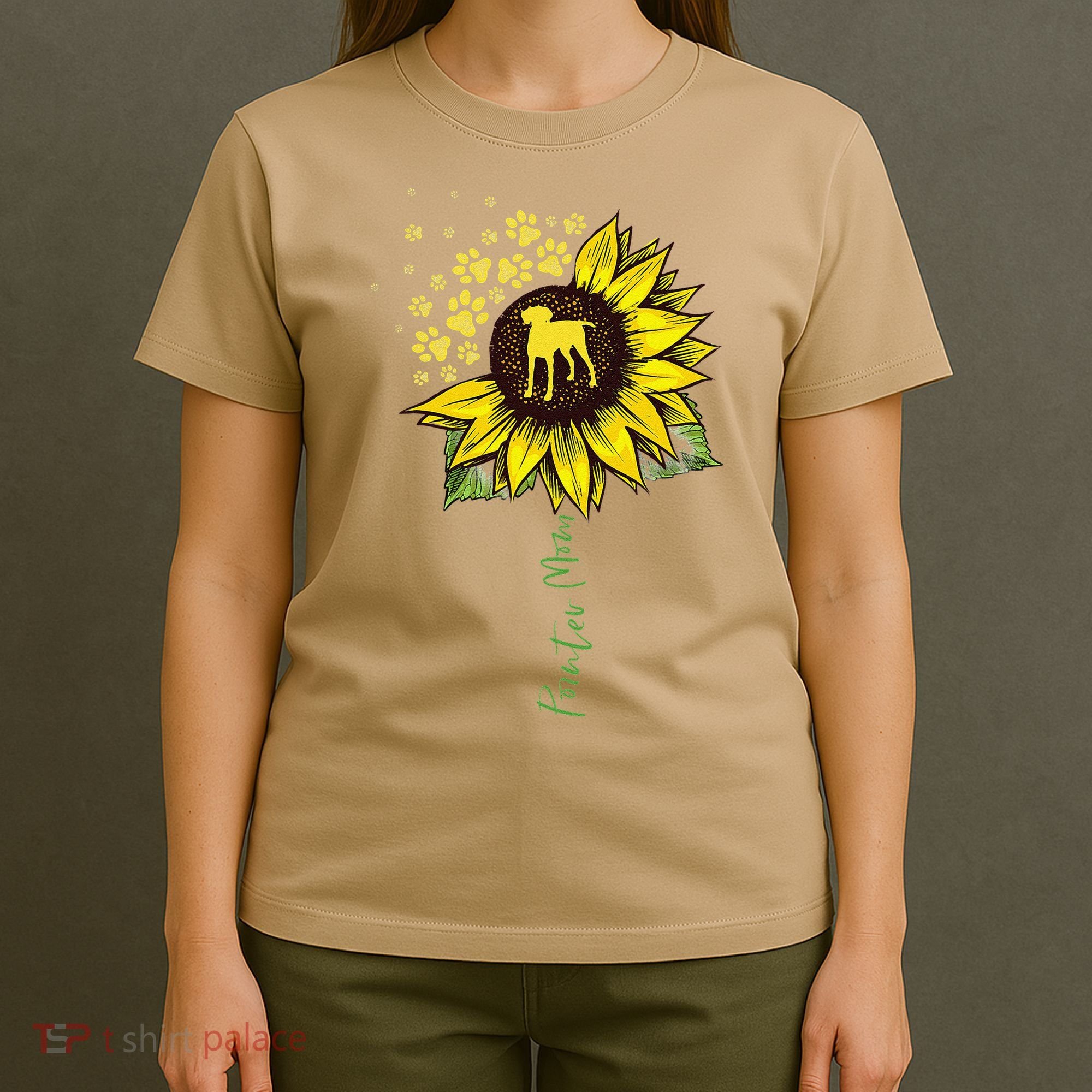 Pointer Mom Sunflower German Shorthaired Pointer Gifts Dog T-Shirt