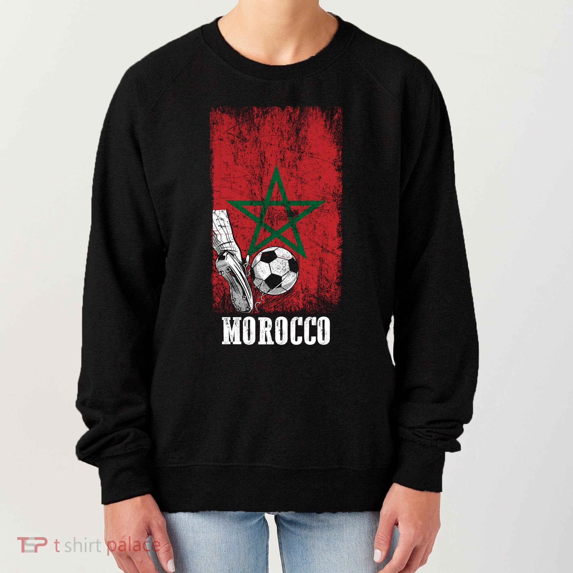 Patriotic Moroccan Soccer Player Morocco Flag Soccer Ball Gift Women's Sweatshirt