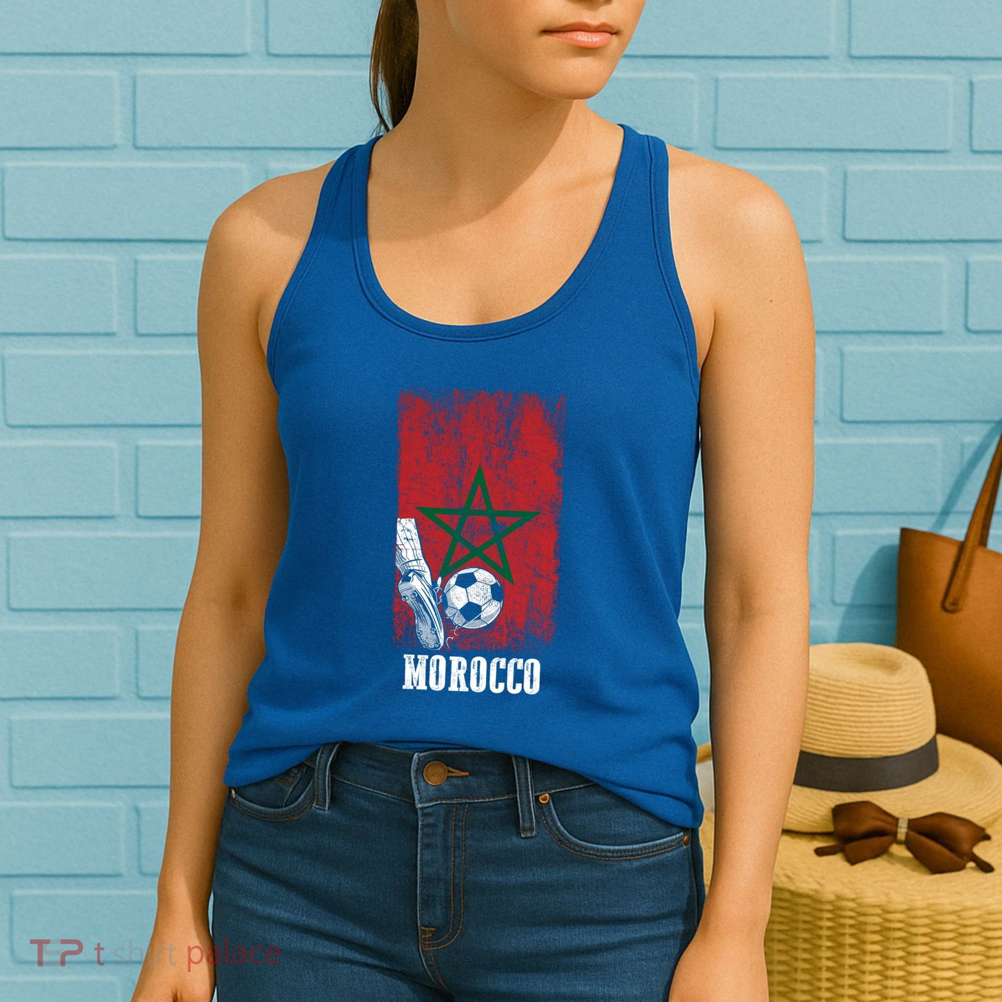 Patriotic Moroccan Soccer Player Morocco Flag Soccer Ball Gift Women's Tank Top