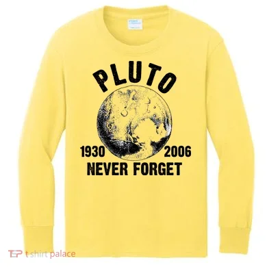 Pluto Never Forget 1930/2006 Kids Long Sleeve Shirt