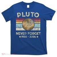 Pluto Never Forget Retro Funny Vintage Gift T-Shirt thumb 0