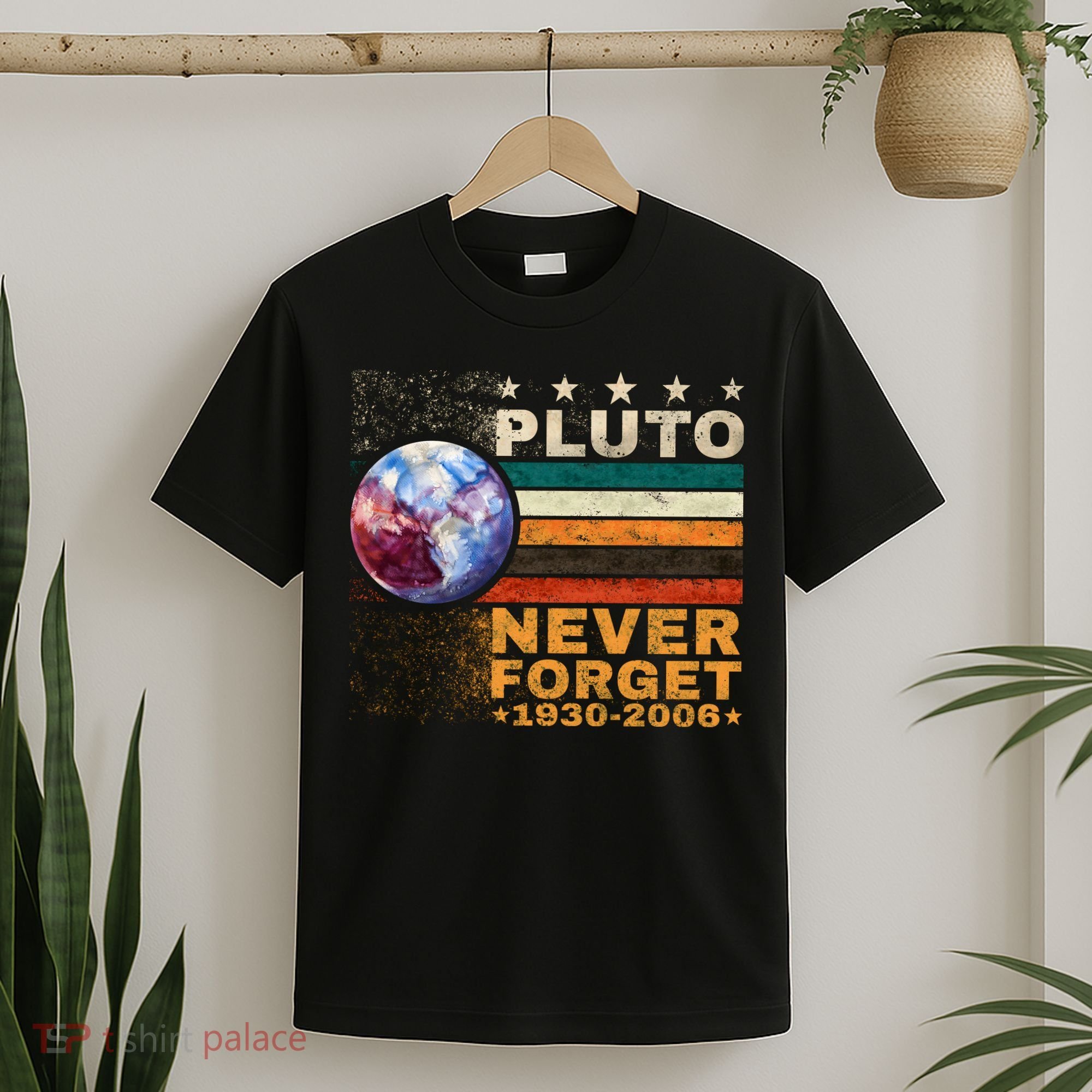 PLUTO NEVER FORGET T-Shirt