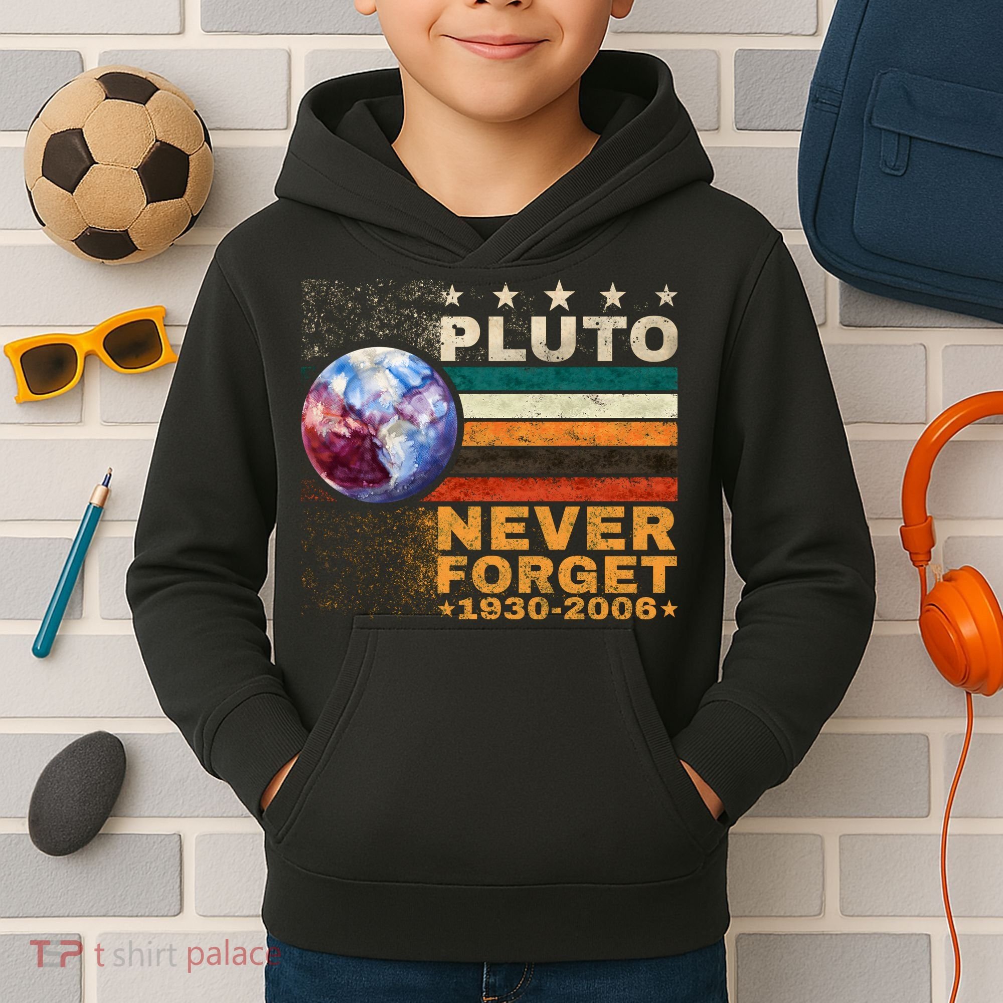 PLUTO NEVER FORGET Kids Hoodie