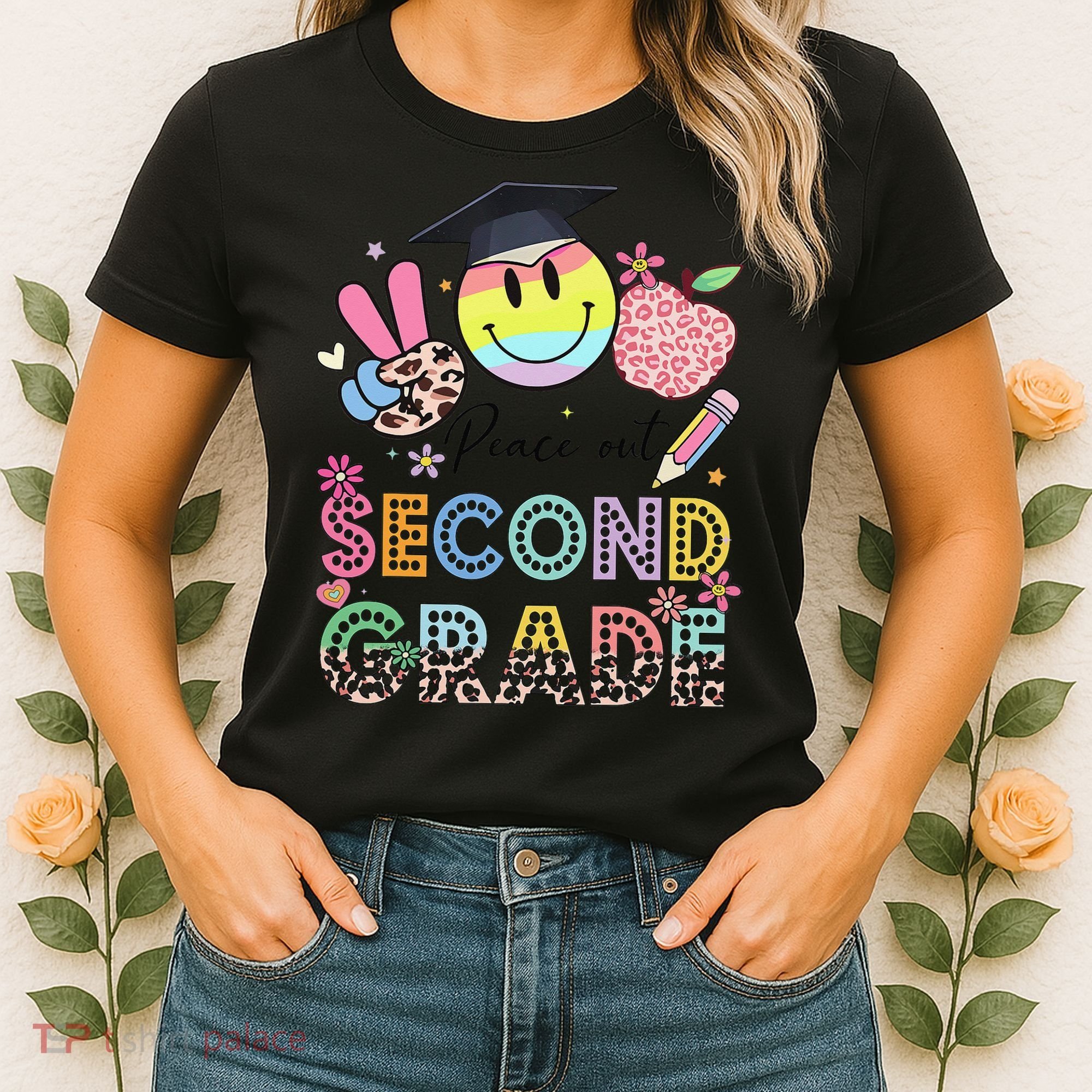 Peace Out 2nd Second Grade Graduation Last Day Of School Women's T-Shirt