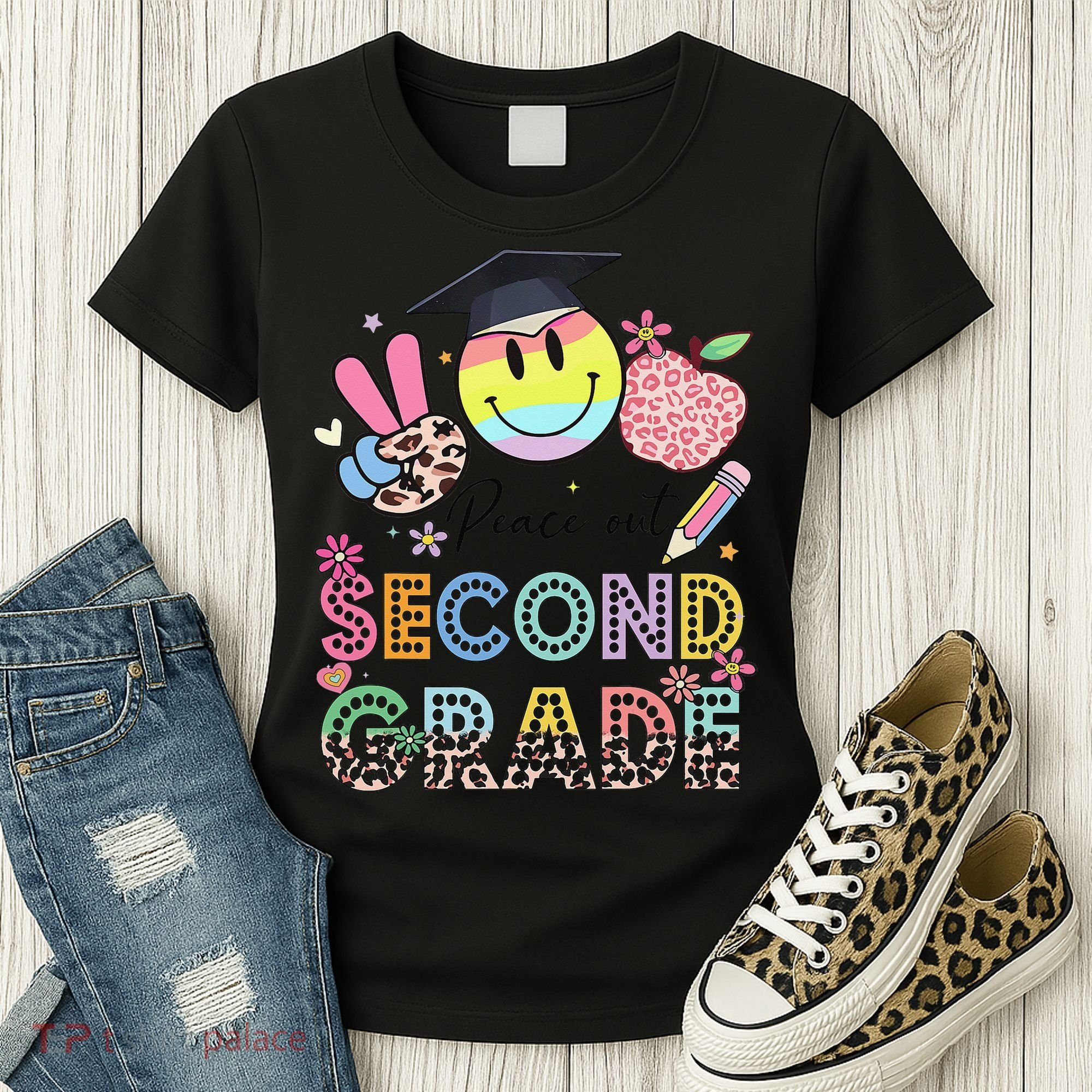 Peace Out 2nd Second Grade Graduation Last Day Of School Women's T-Shirt