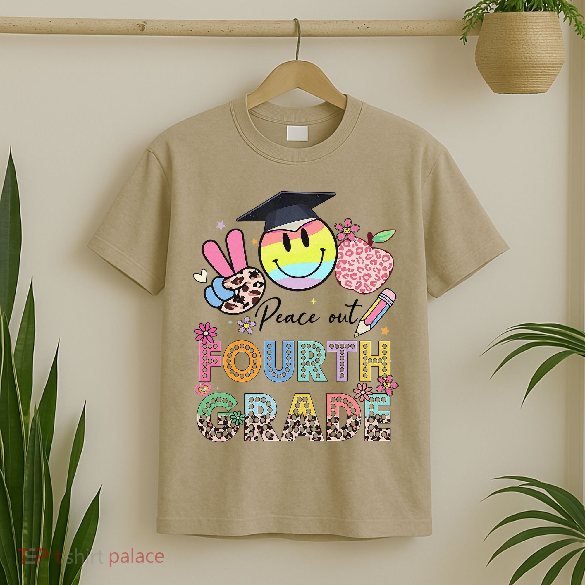 Peace Out 4th Fourth Grade Graduation Last Day Of School T-Shirt